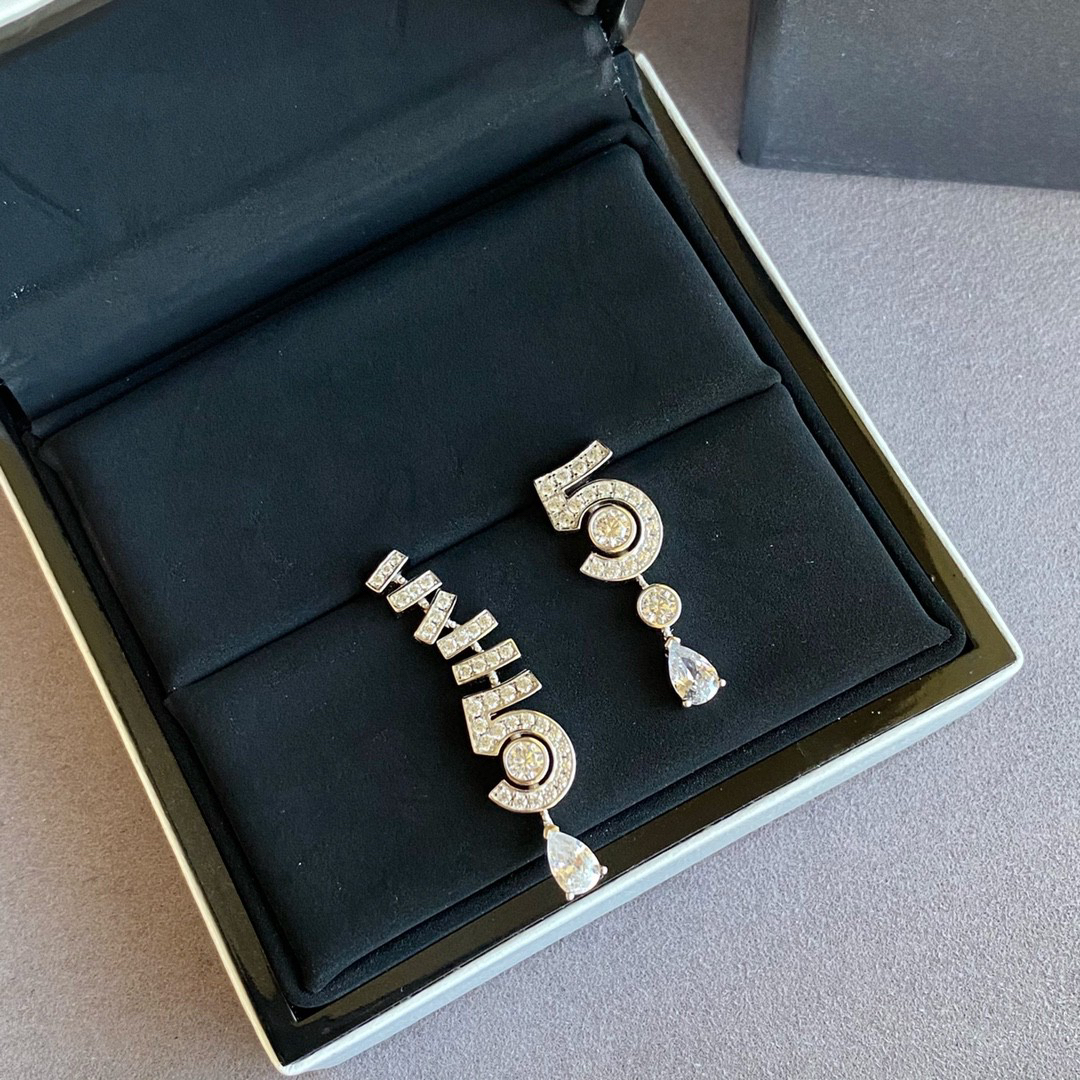 Chanel 5 tassel earrings