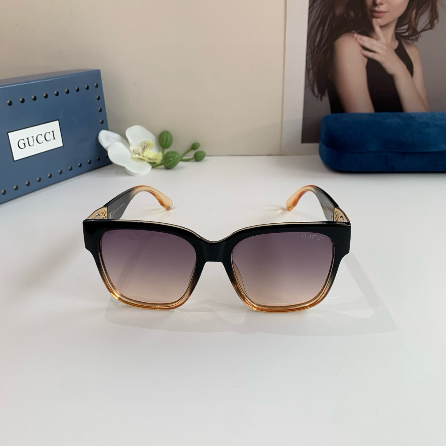 Gucci Round Frame Sunglasses