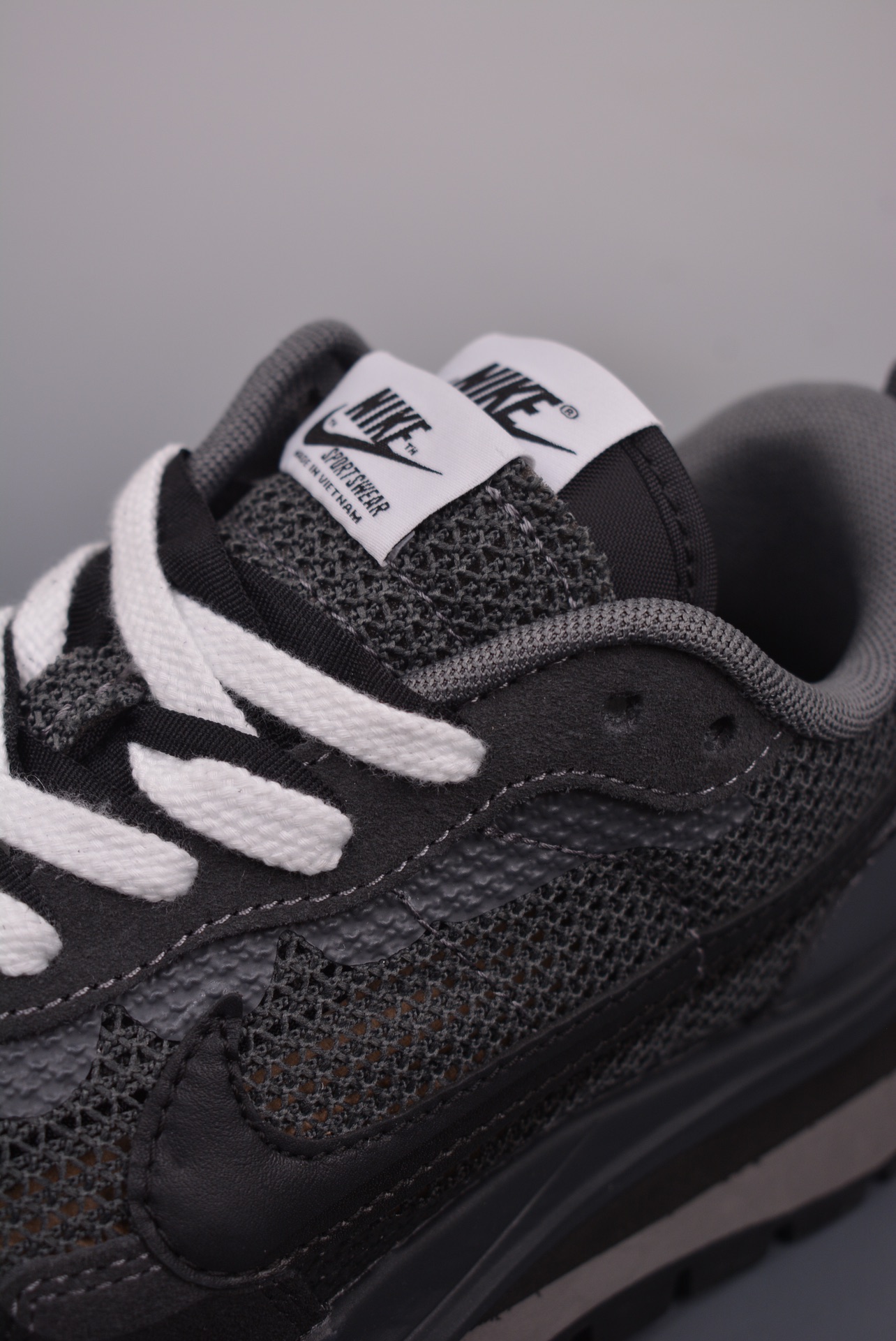 Sacai x Nike VaporWaffle 3.0 Charcoal Grey Black CV1363-105