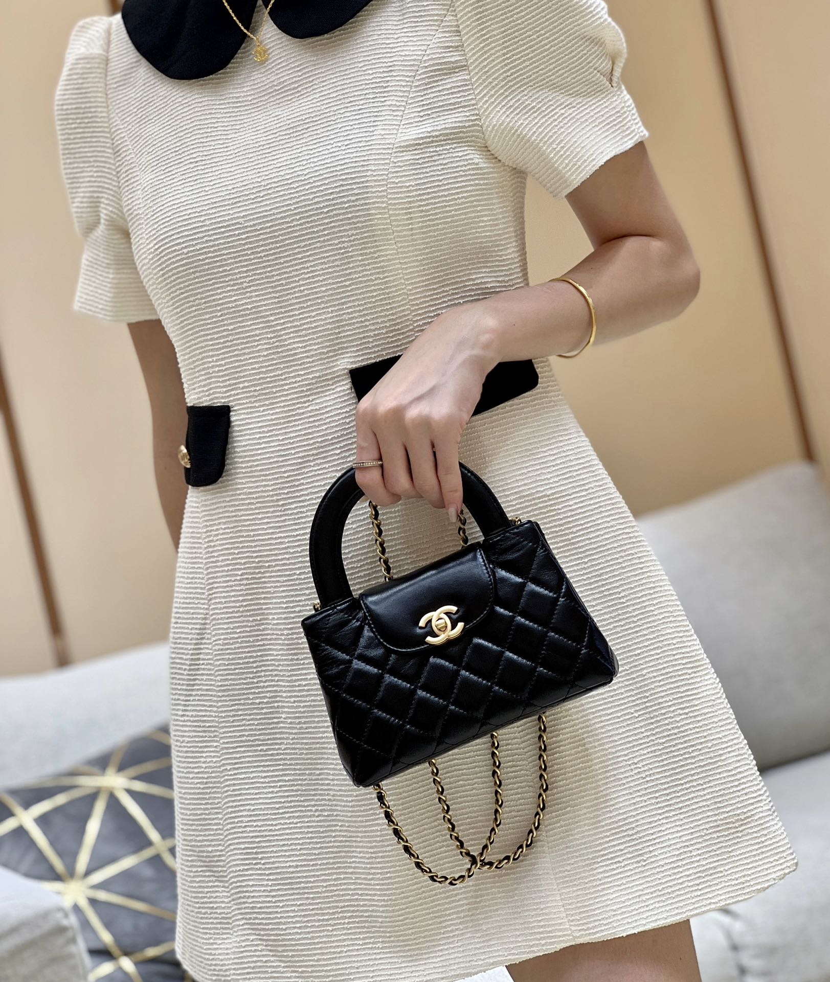 Chanel 24P Kelly Handbag AS4416
