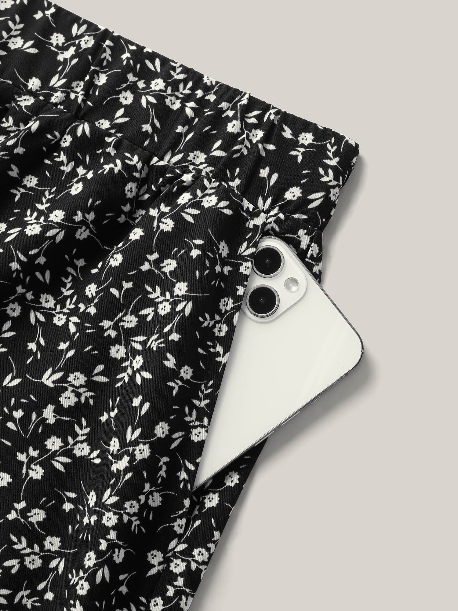 Floral Print Wide-Leg Shorts