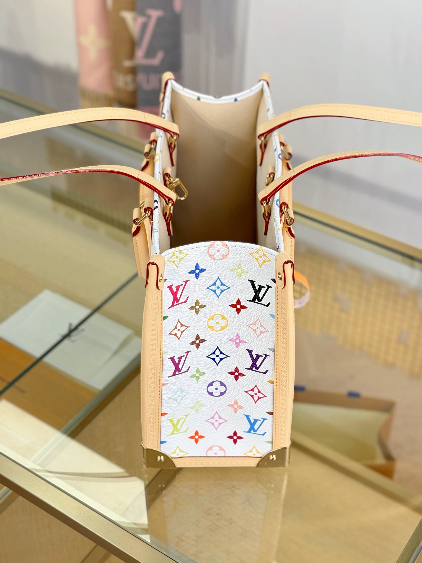 Louis Vuitton x TM ONTHEGO Medium Handbag M13079