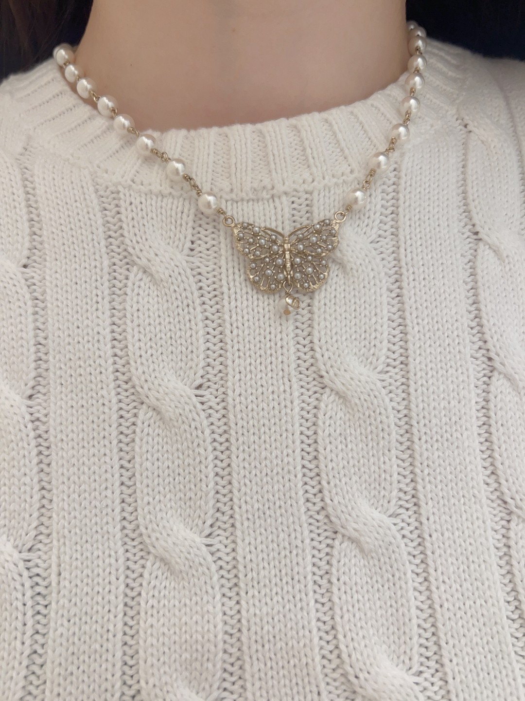 Dior Hollow Butterfly Pearl Necklace