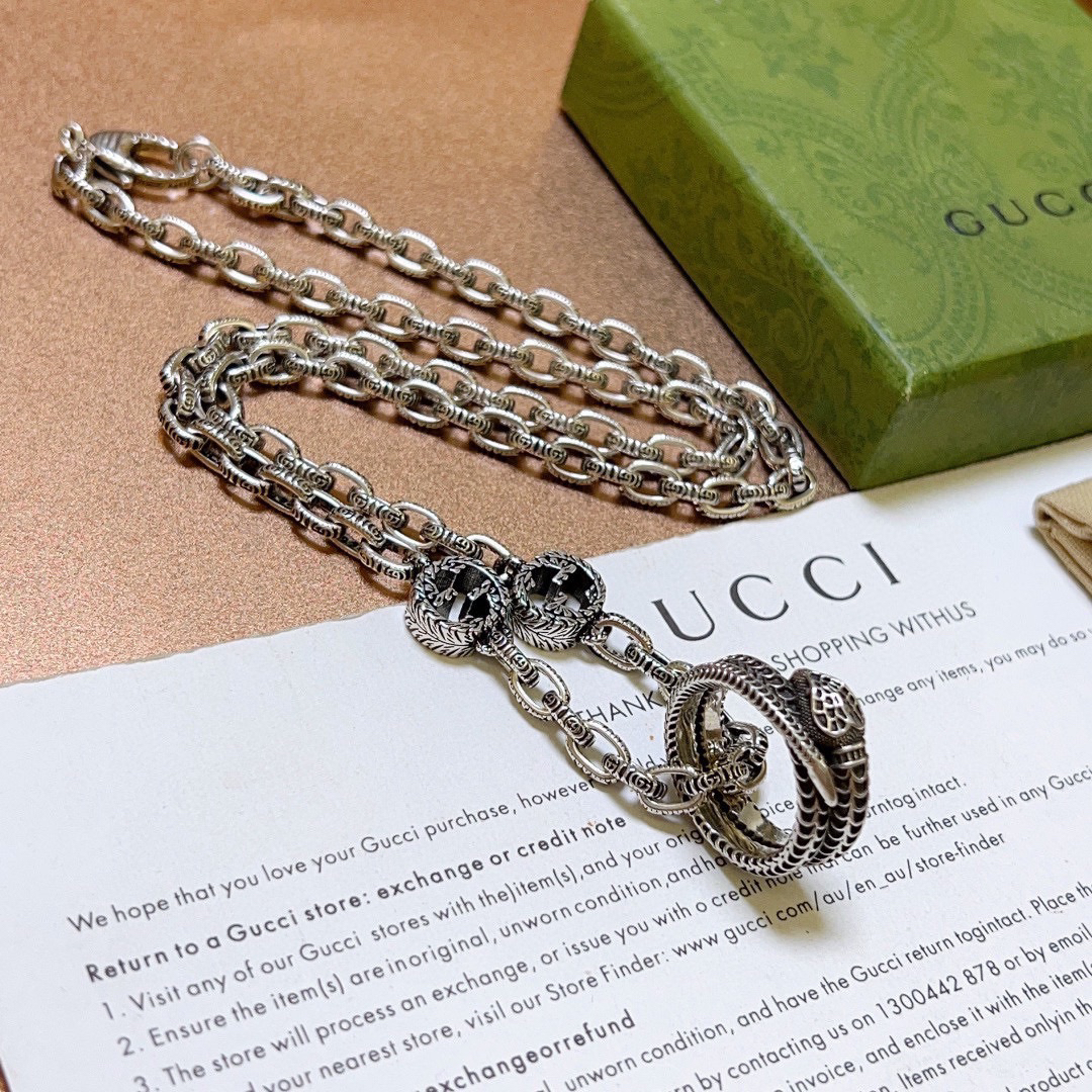 Gucci Anger Forest Series Snake Ring Vintage Necklace