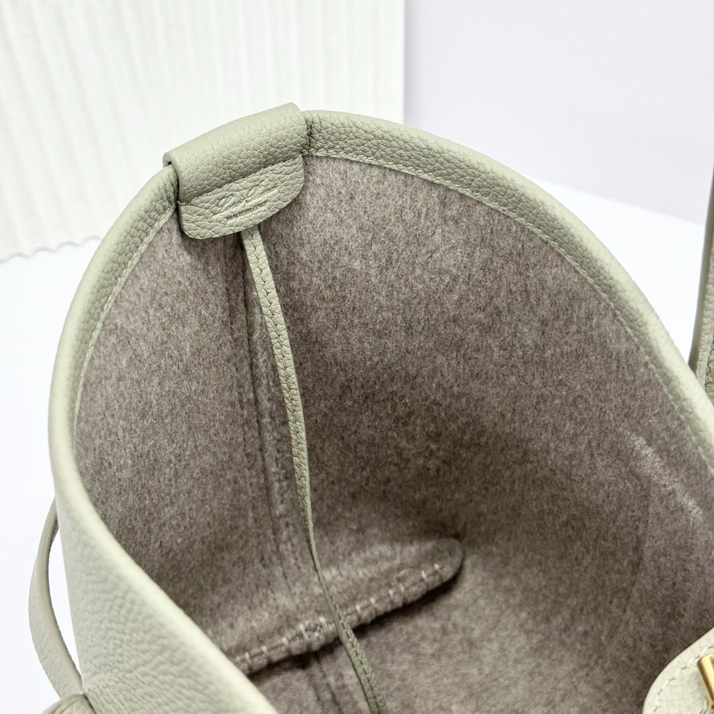 Loro Piana Ghiera Shoer Small Shopping Bag FAO7473