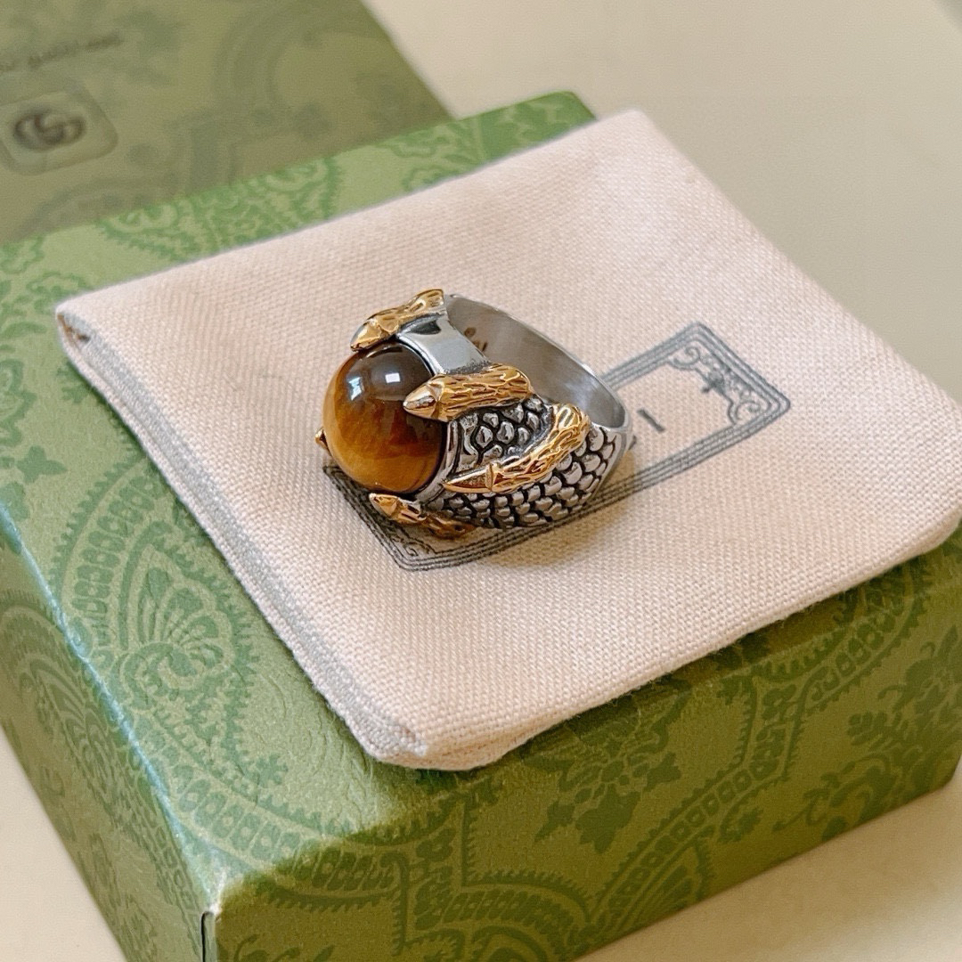 GUCCI natural stone tiger eye ring