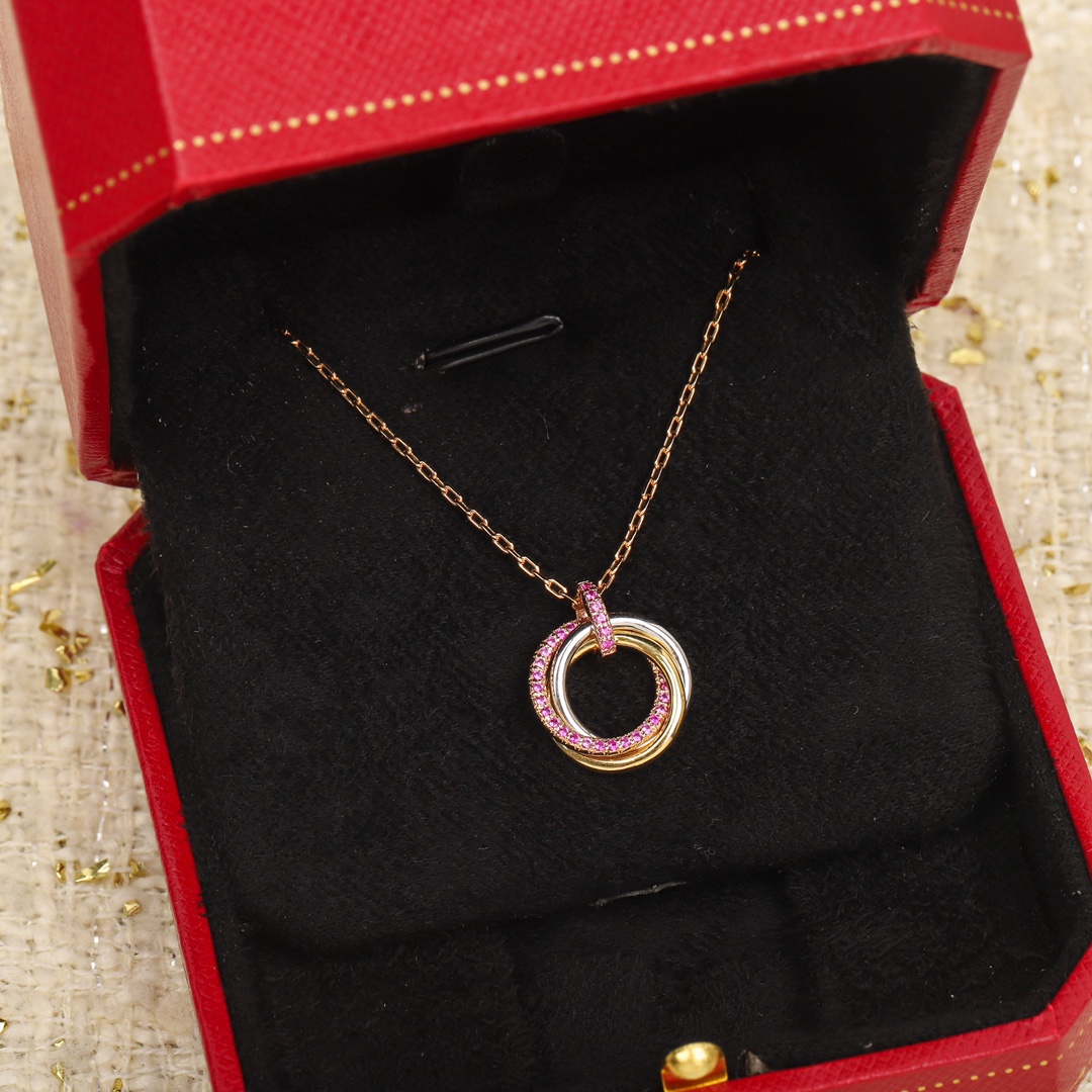 Cartier three ring necklace