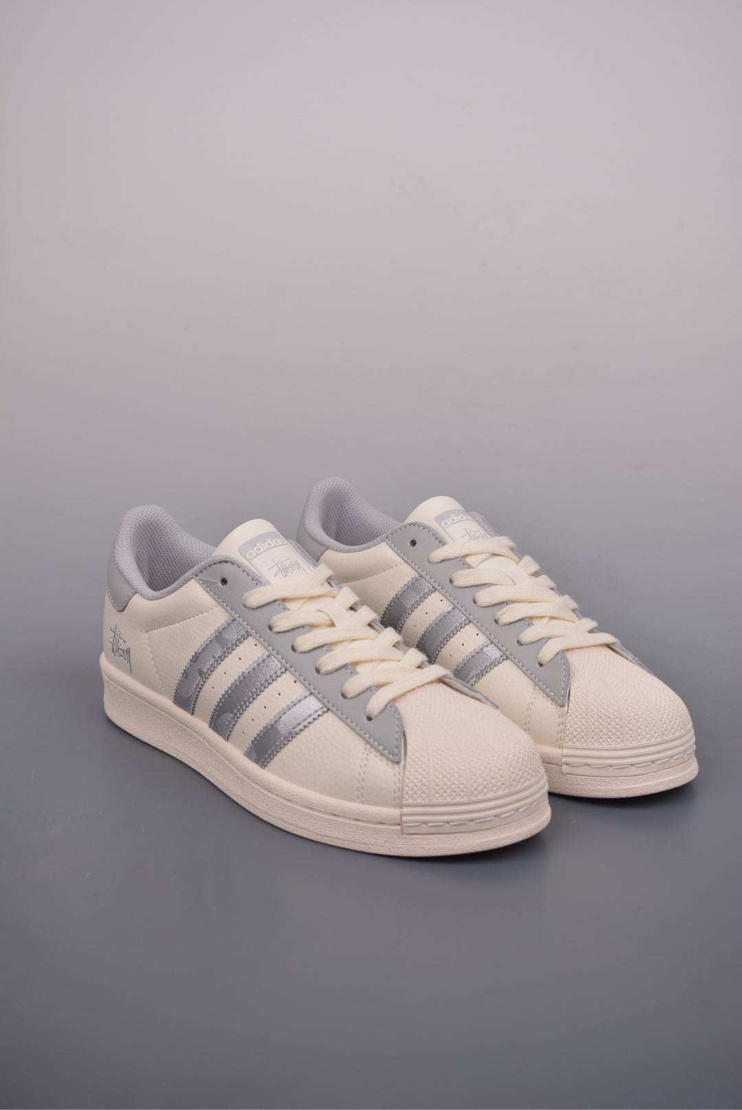 Adidas Originals Superstar 2024 Beige Silver BZ2503