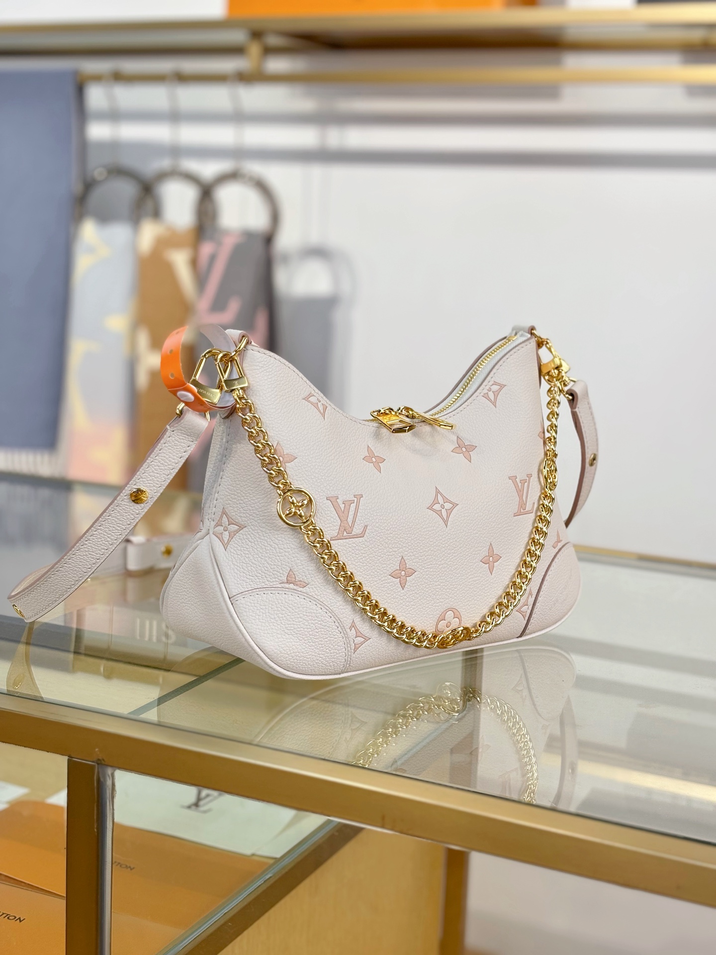 Louis Vuitton BOULOGNE handbag M14634