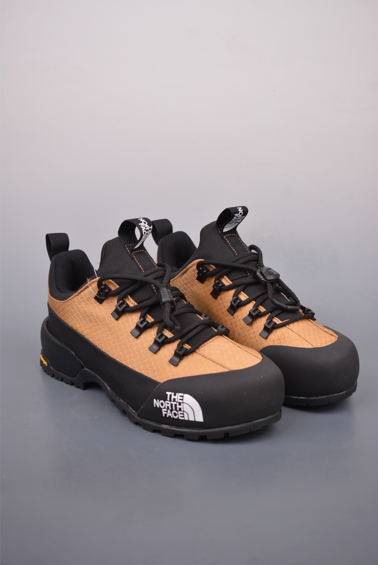 The North Face Glenclyffe Low Hiking Shoes Black Yellow NF0A817BKOM
