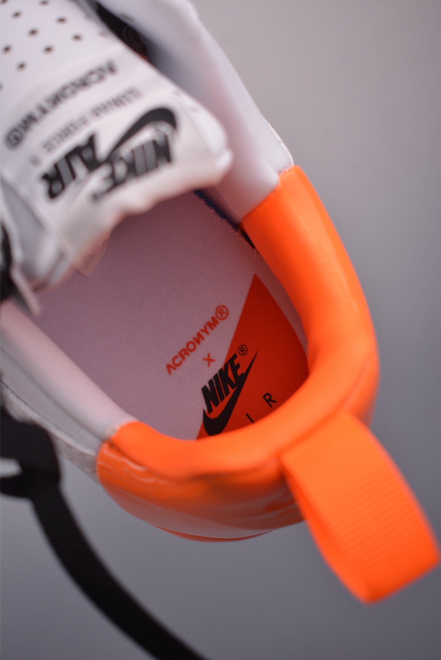 ACRONYM x NikeLab Lunar Force 1 “Zip” 698699-116