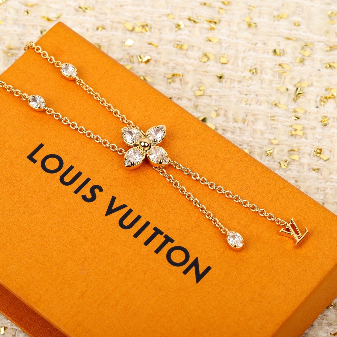 Louis Vuitton four-leaf clover necklace