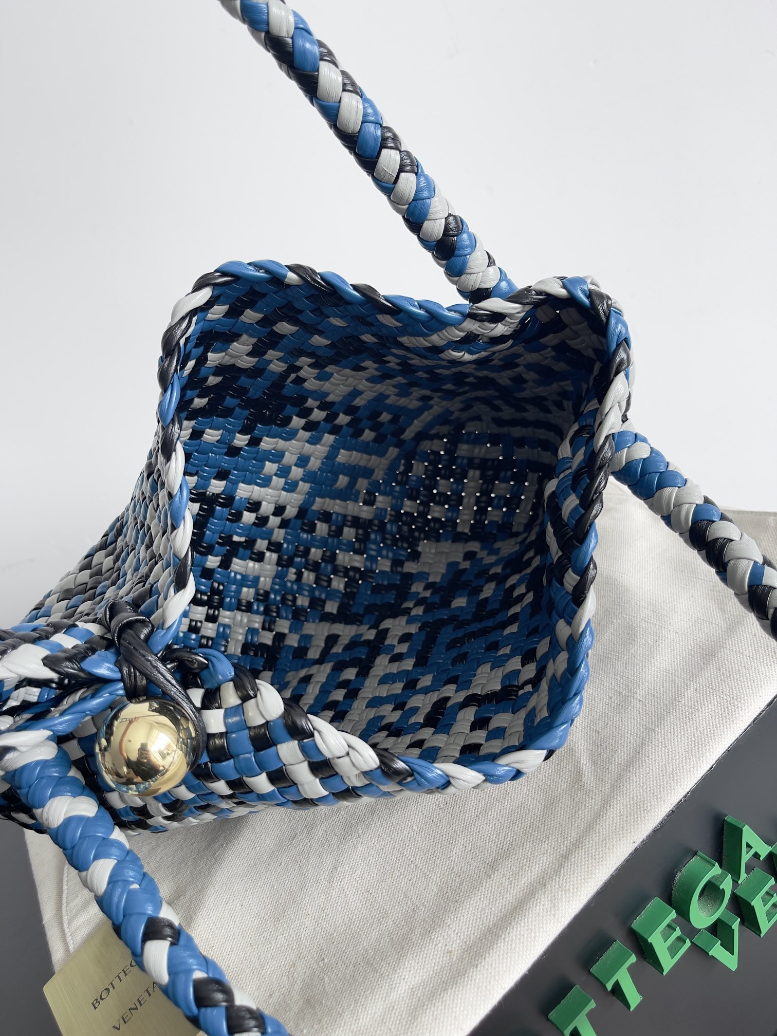 Bottega Veneta TOSCA handbag 716974