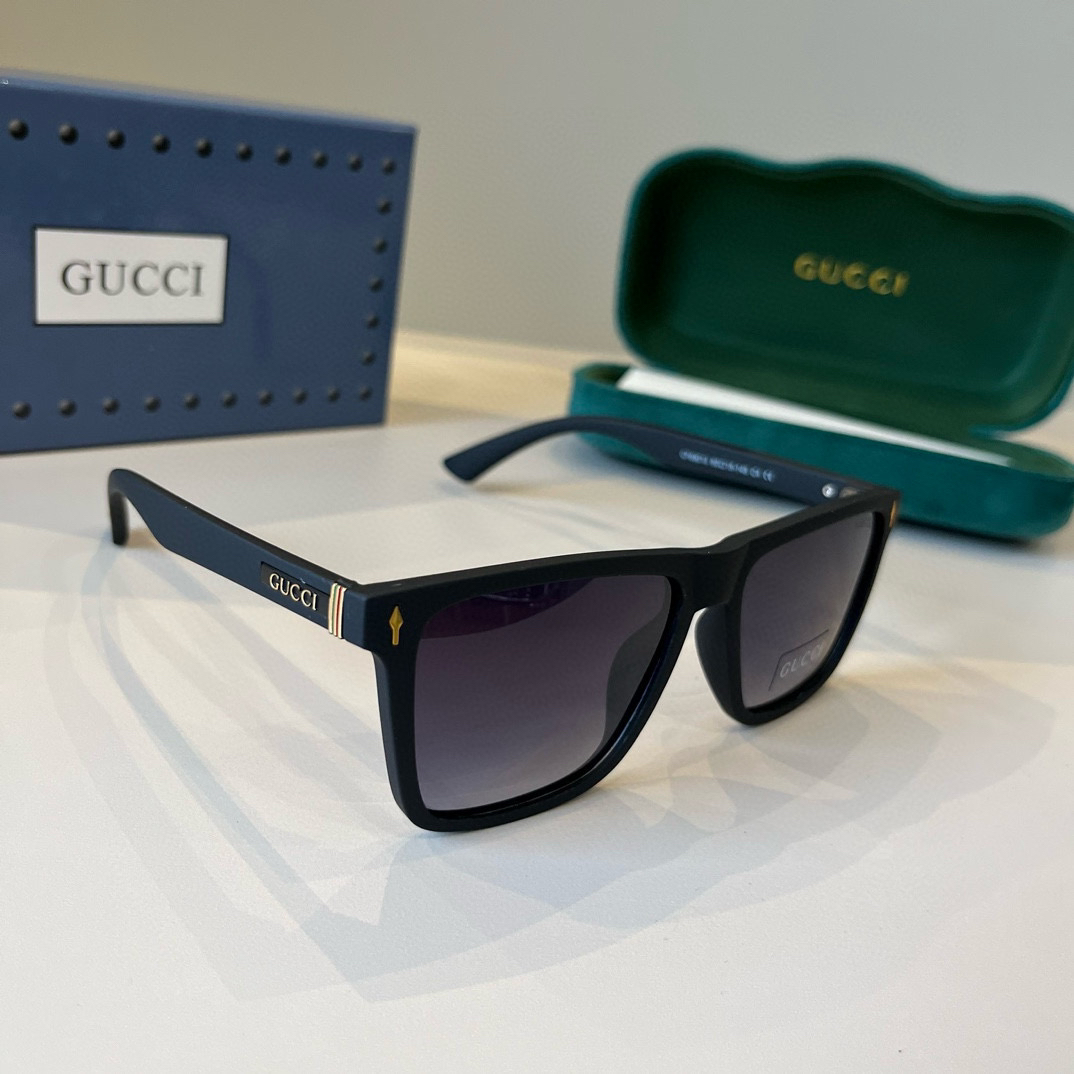 Gucci Square Frame Sunglasses