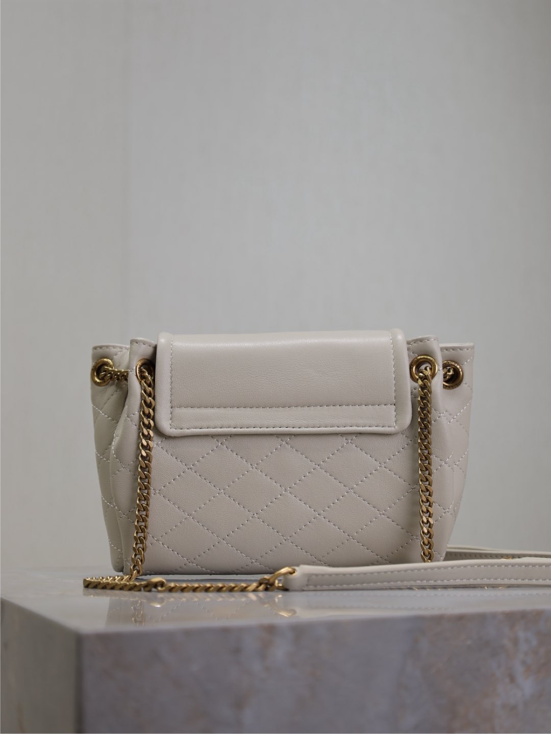 Yves Saint Laurent Mini Nolita Chain Bag 672738