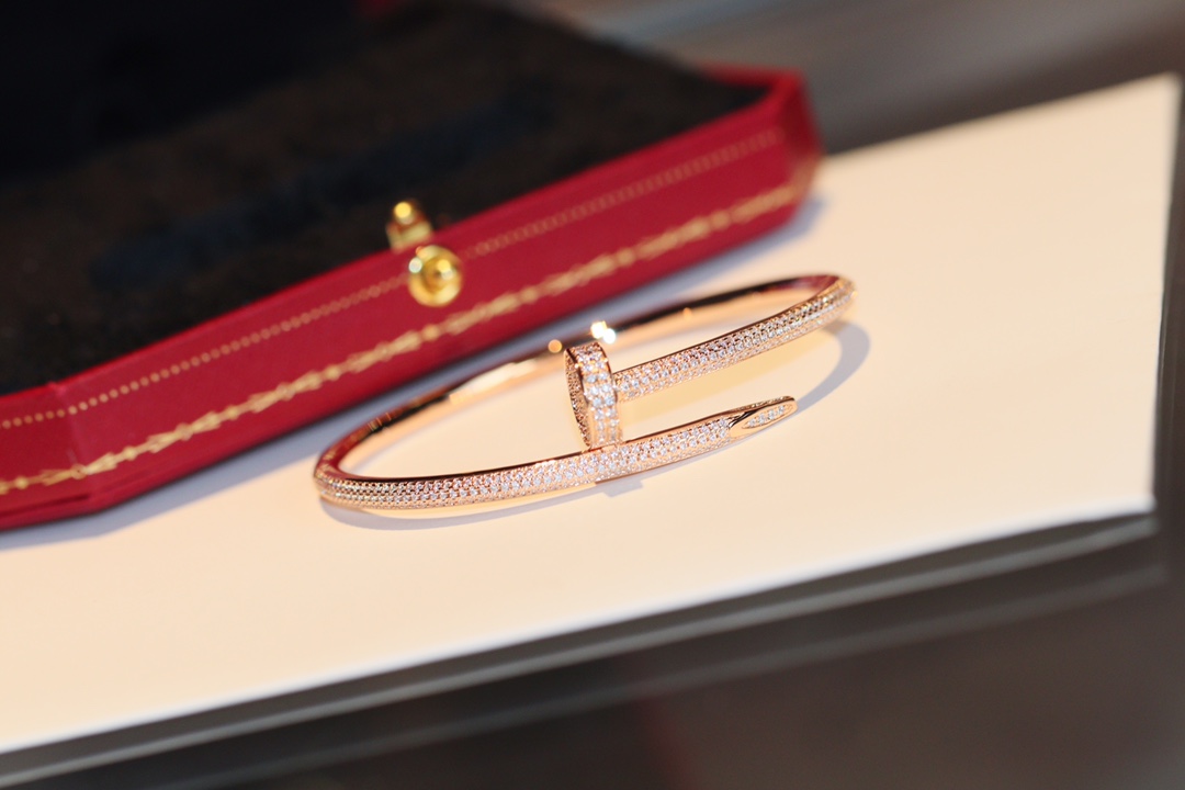 Cartier thick nail diamond bracelet