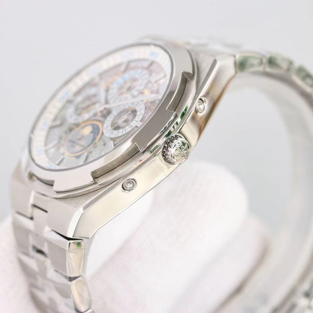 Vacheron Constantin Overseas Series 4300V/220G-B946 Perpetual Calendar Multi-Function Watch