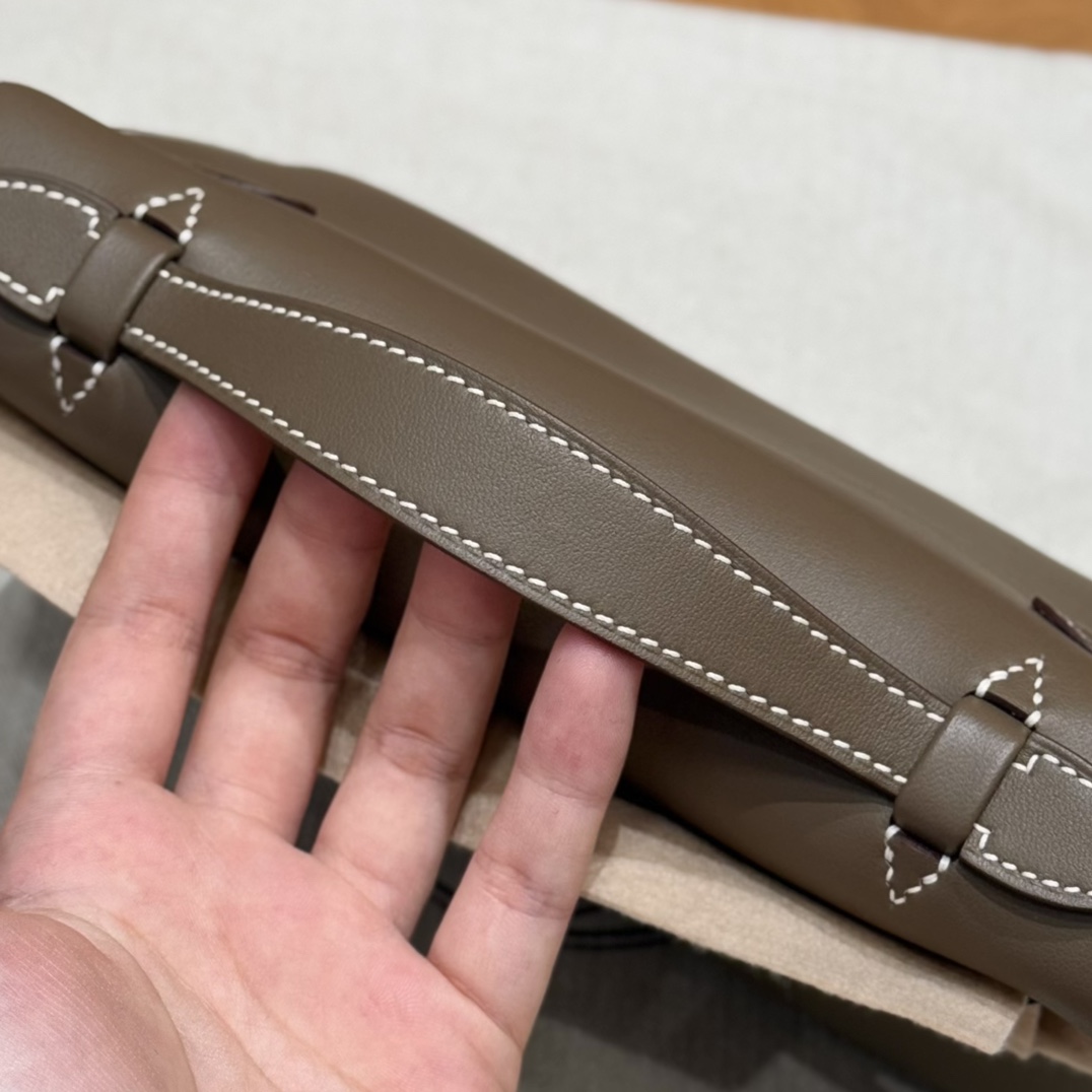 Hermès Kelly Pochette1 18Etoupe Handbag (Handmade to order)