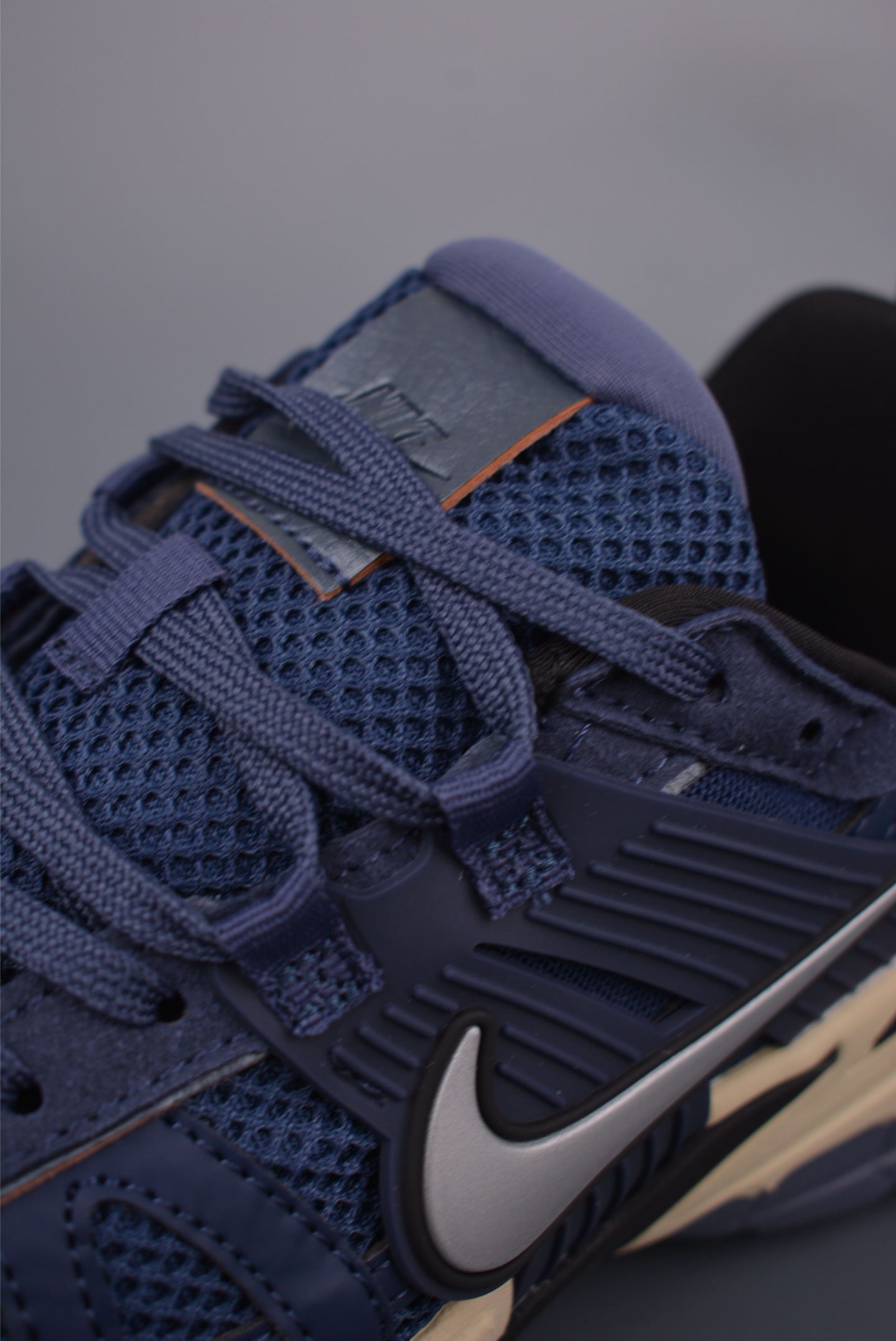 Nike V2K Runtekk 