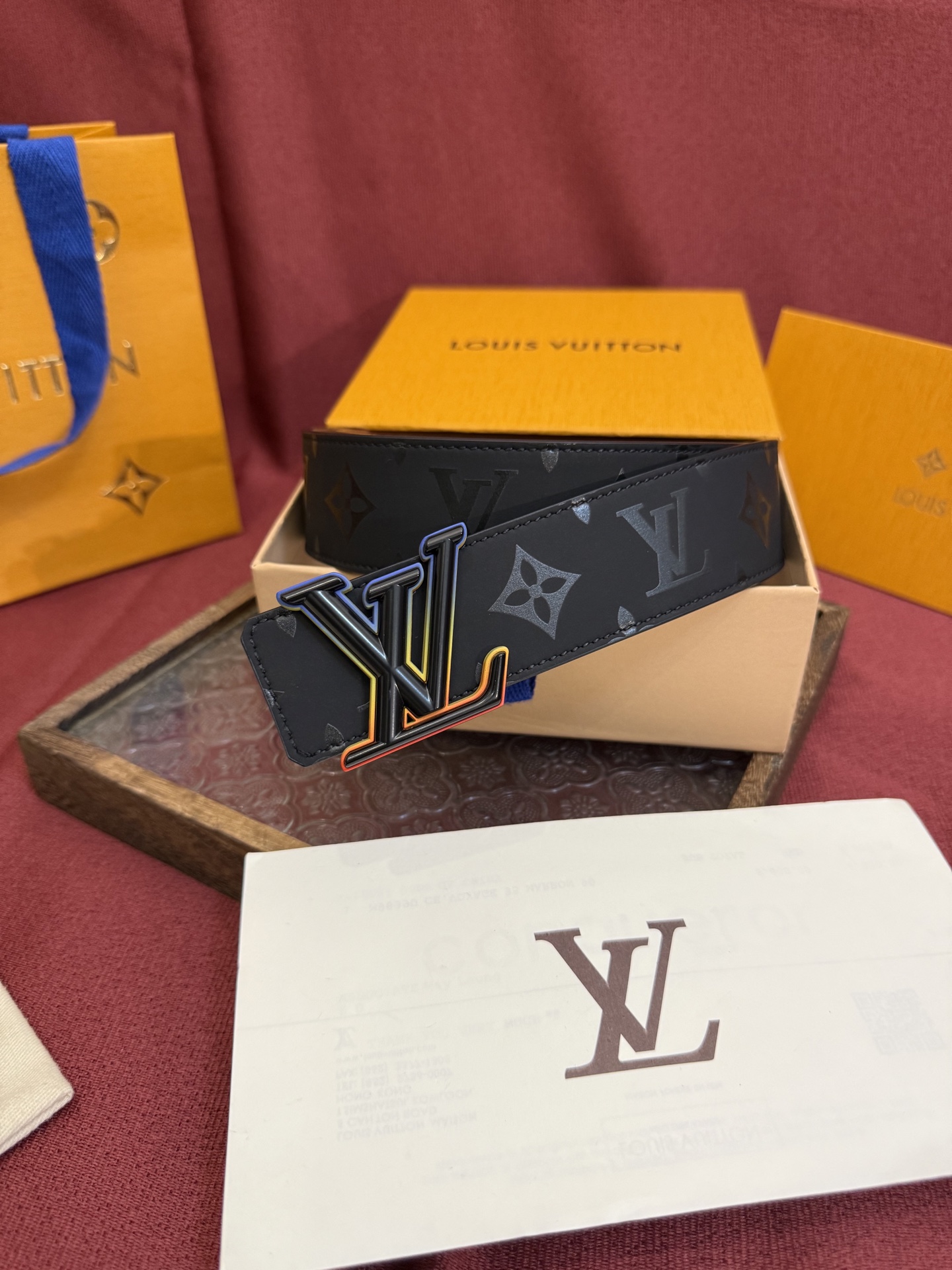 Louis Vuitton Classic Embossed Double-Sided Men's Belt 4CM Width