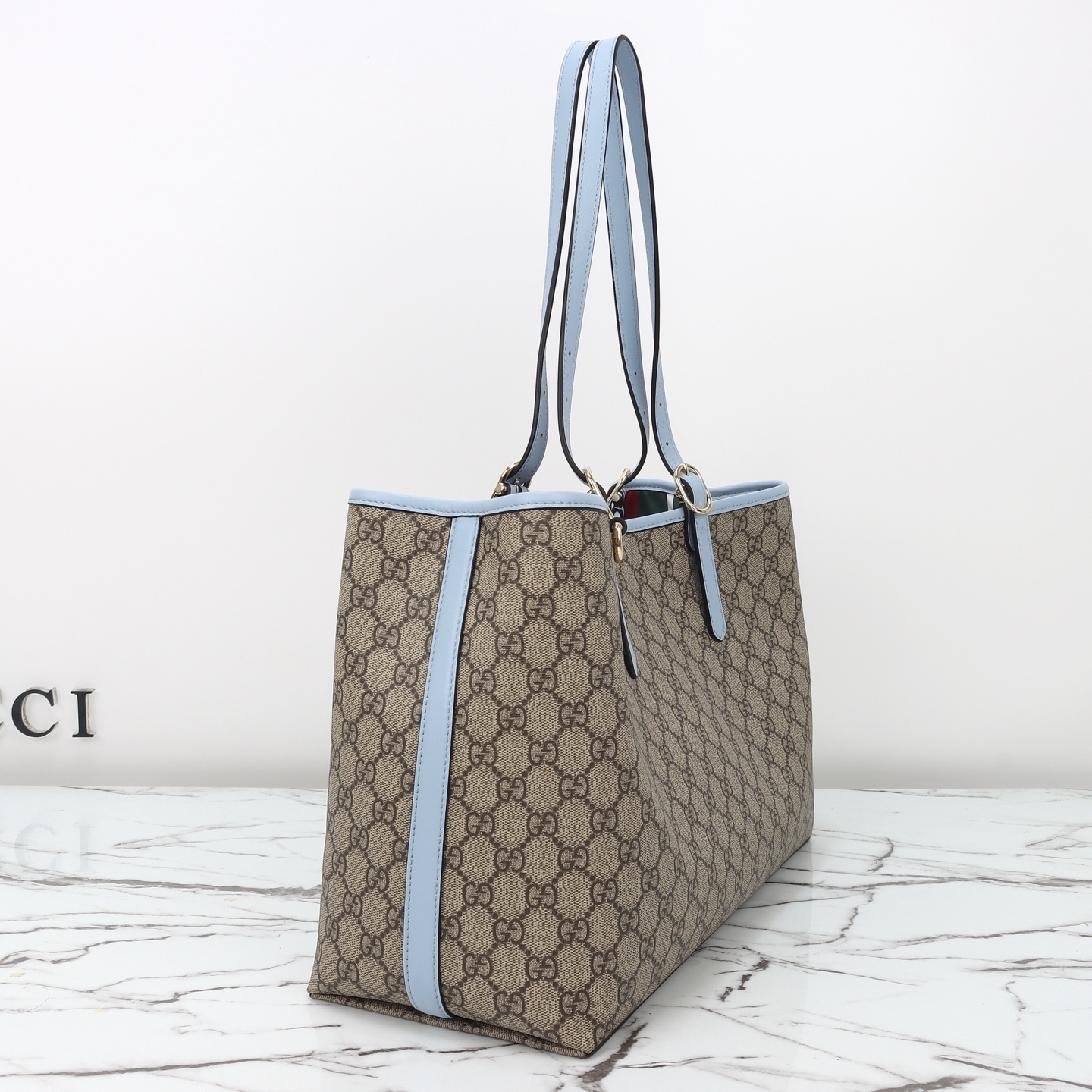 Gucci GG Emblem large tote bag 815213 FAD6L 9862