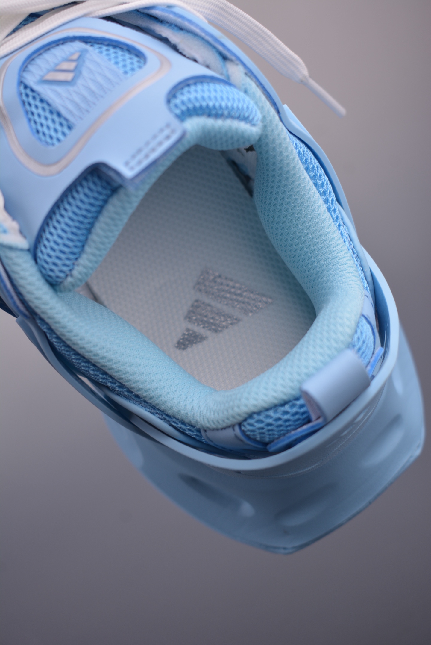 Adidas XLG Runner Deluxe 