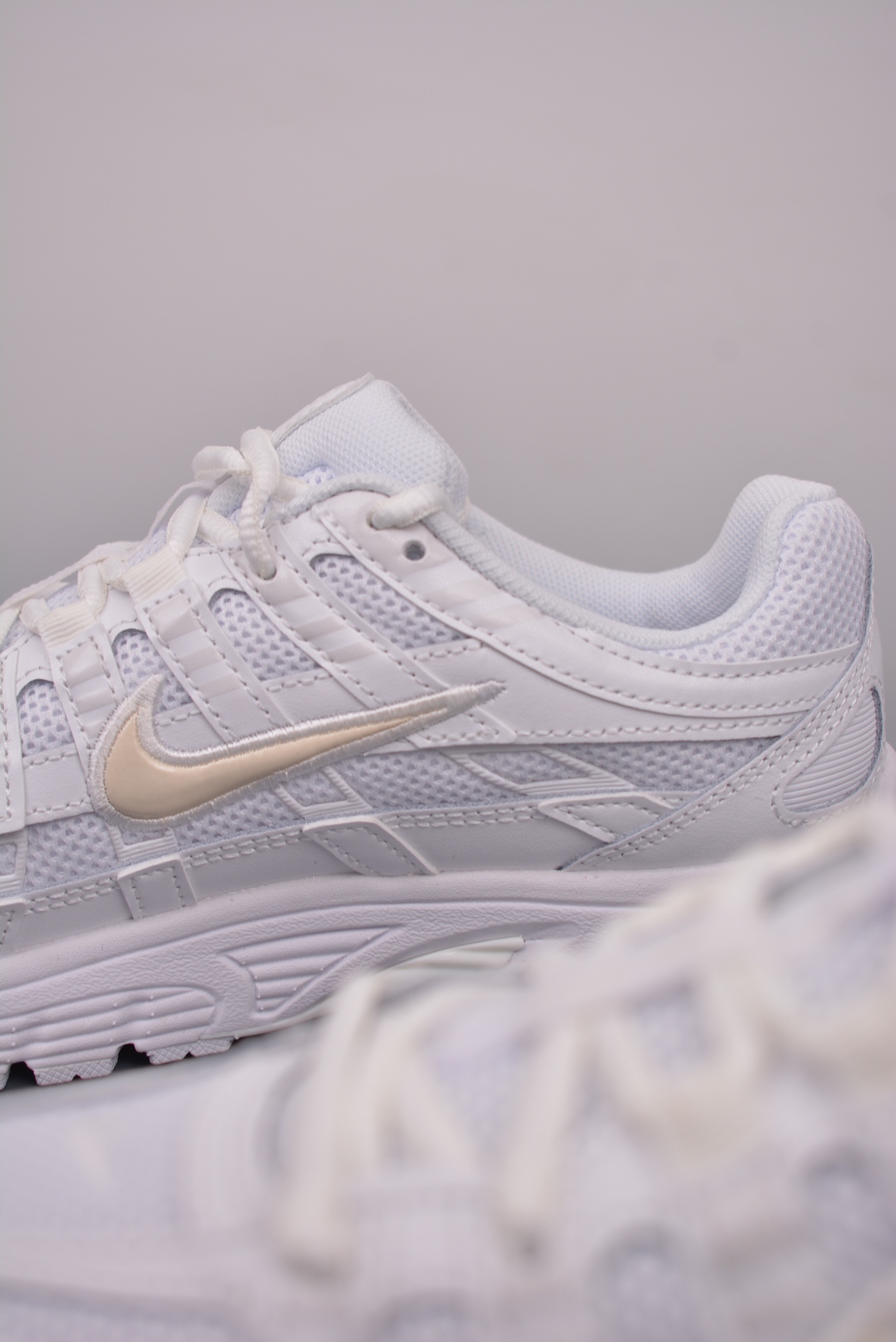 Nike P-6000Tirple White CCD6404-100