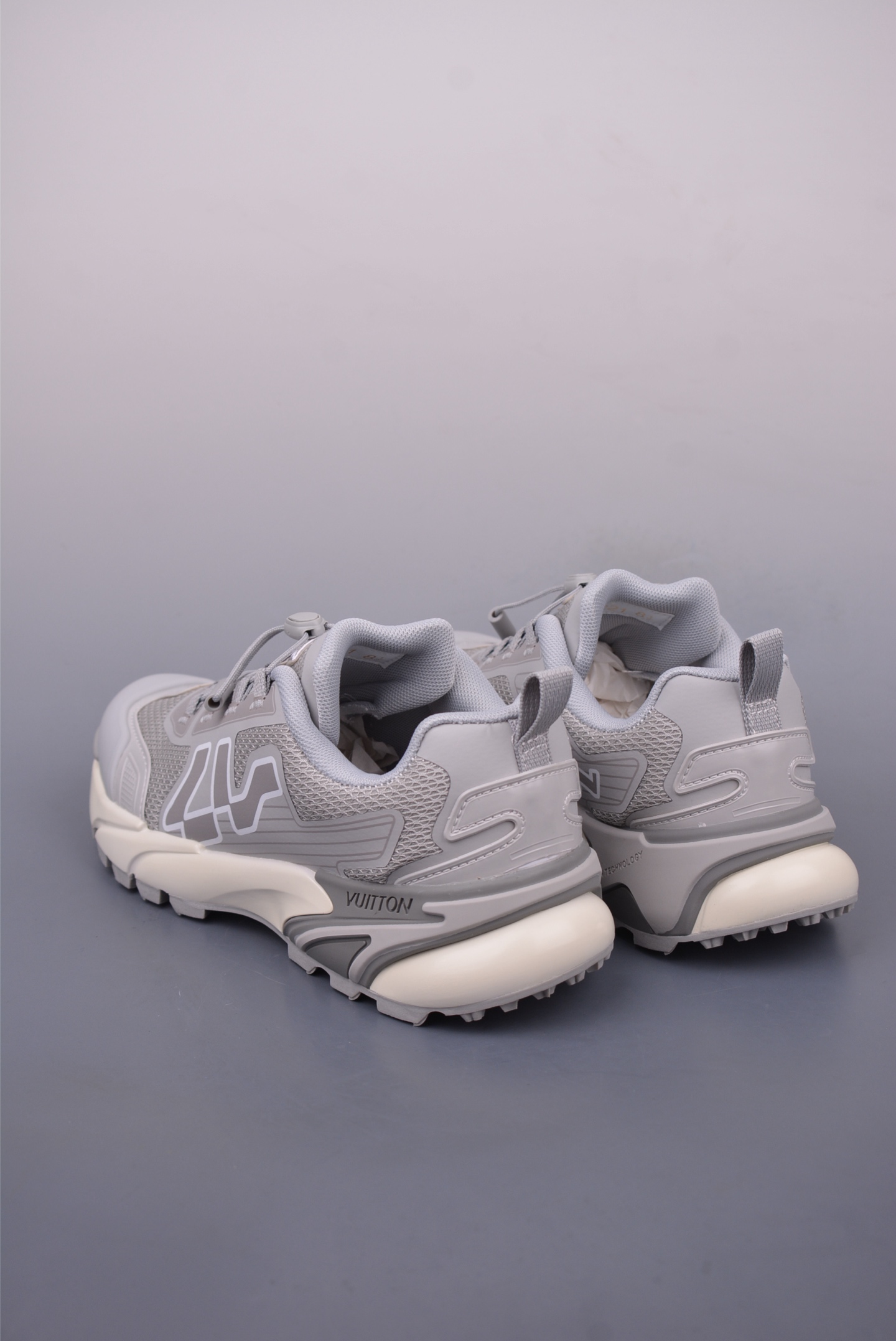 Louis Vuitton Runner Tatic “Gray” 1AHA87