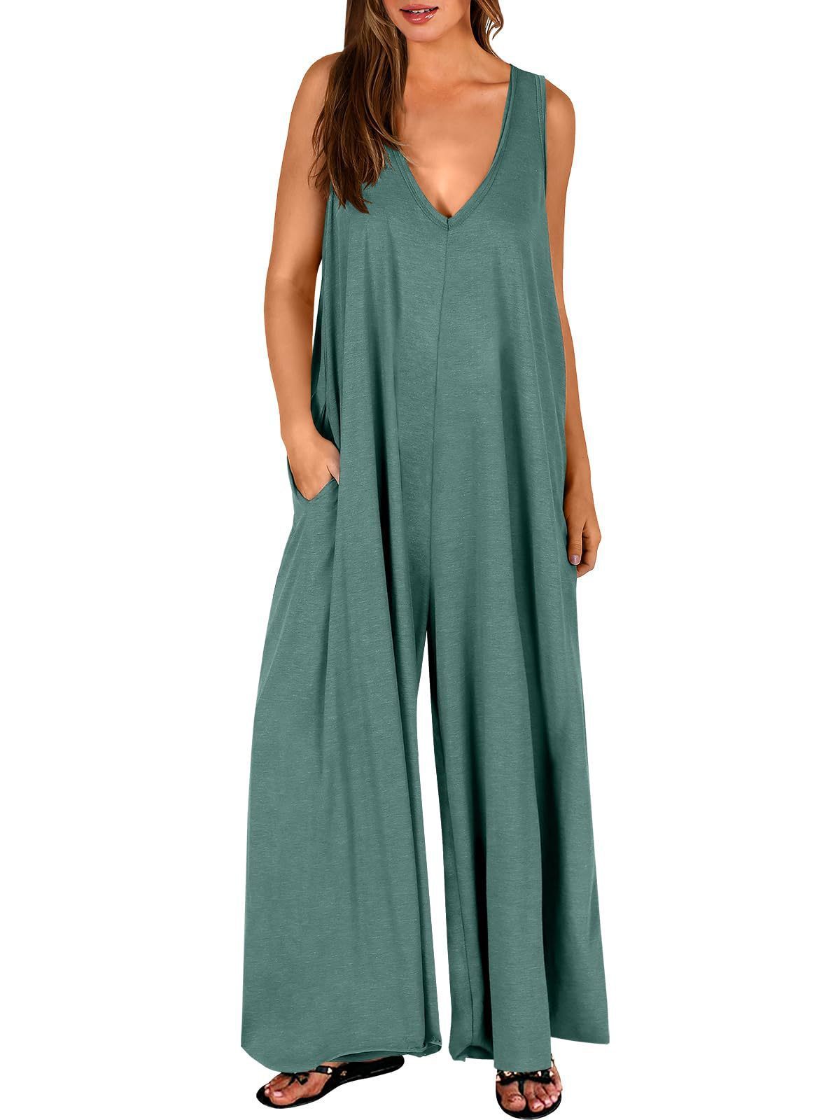 Casual Women's Jumpsuit with Pockets