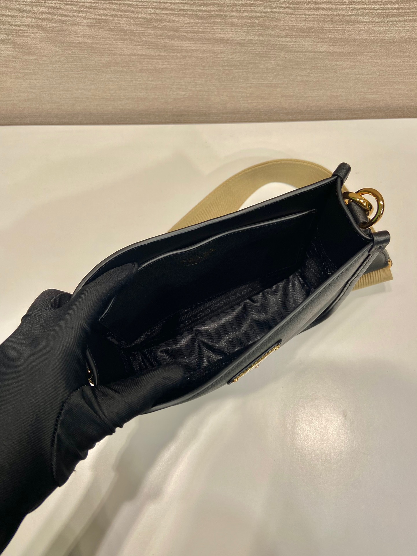 Prada tote shoulder bag 1BH220
