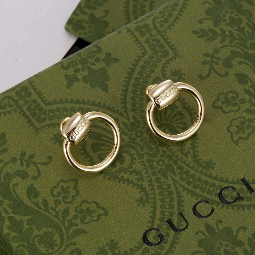 GUCCi hoop earrings