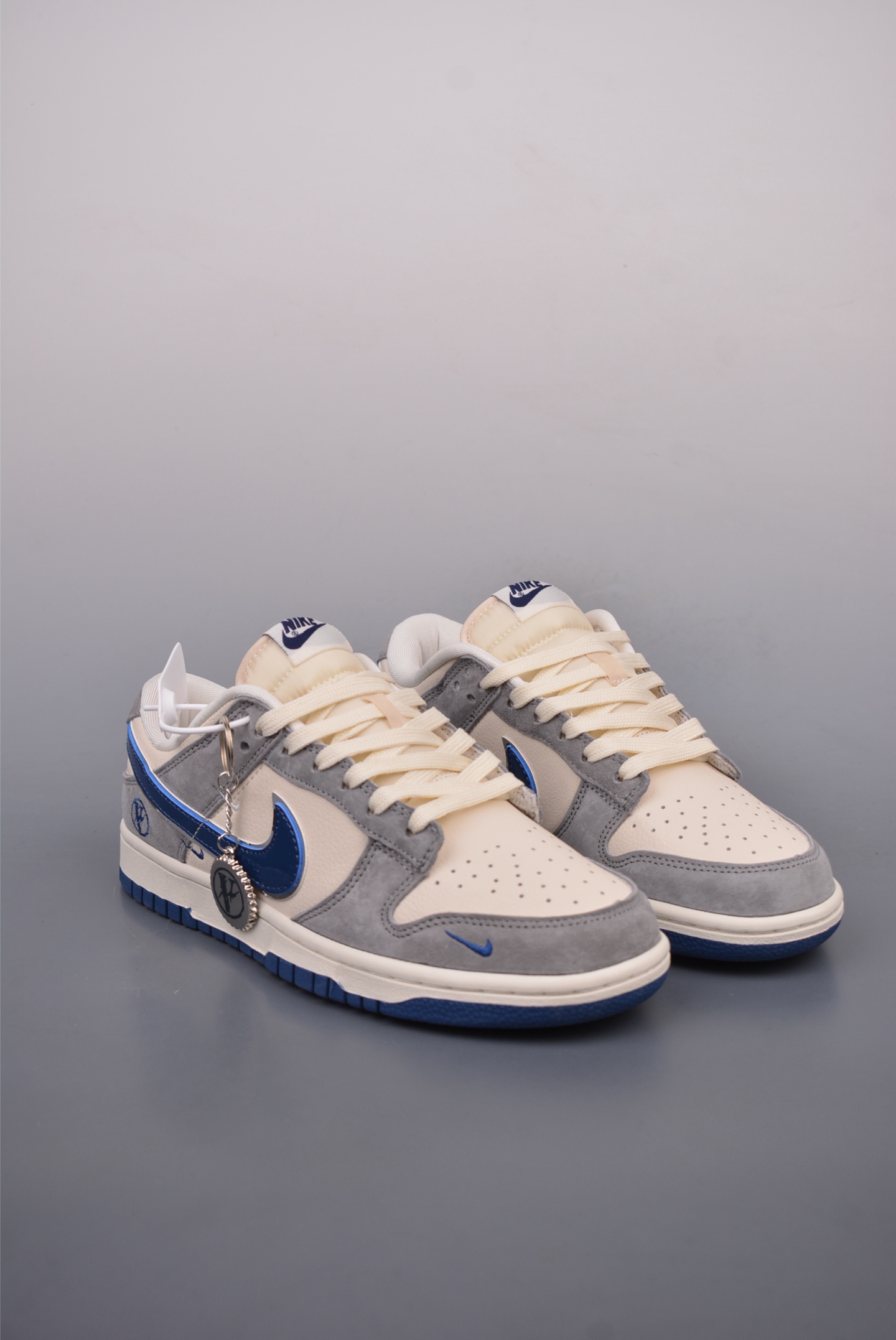 Fragment Design x Nike SB Dunk Low Dark Grey Off-White Indigo KK1688-089