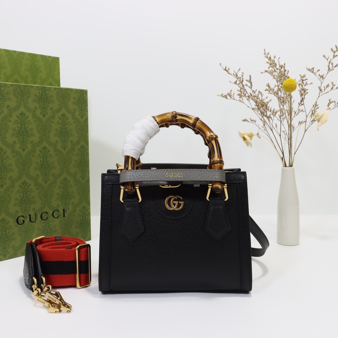 Gucci Diana series bamboo small tote bag 702732 U3ZDT 1073