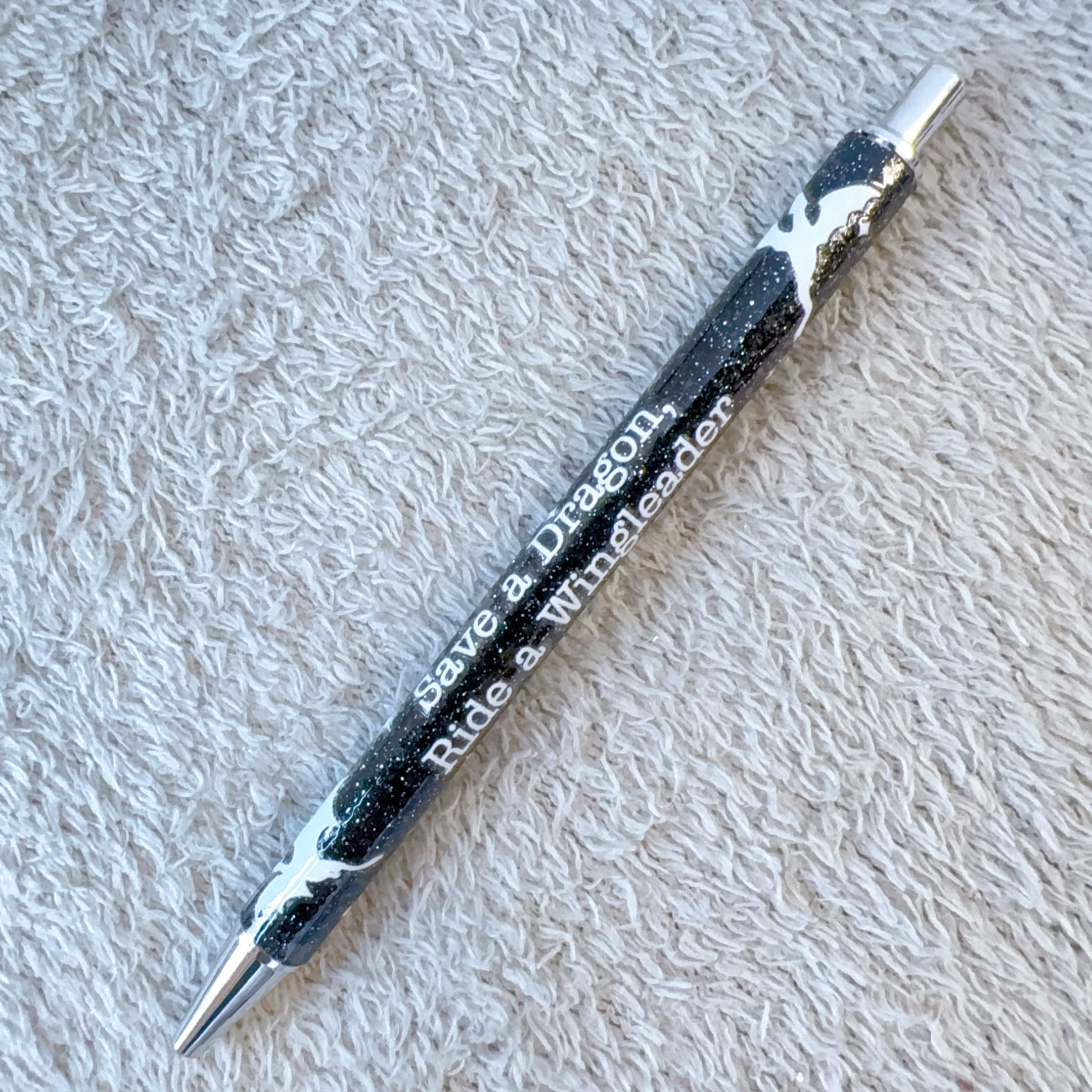 Fourth Wing Inspired Glitter Pen!