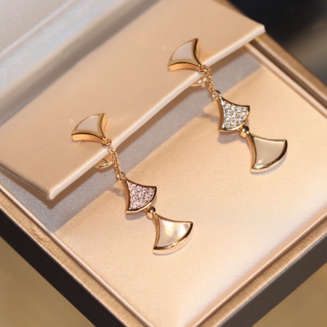 Bulgari Tassel Rose Gold Scalloped Diamond Earrings