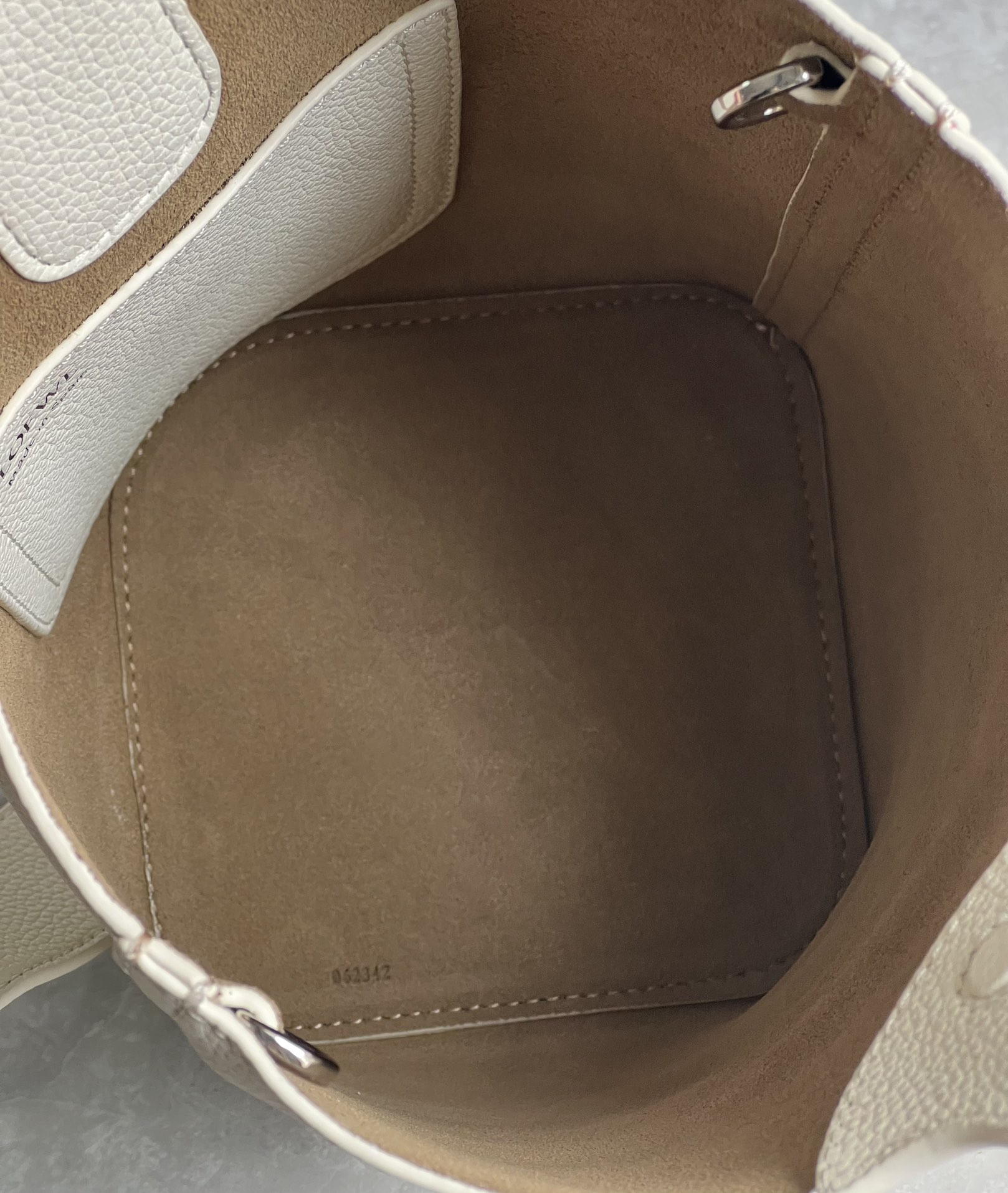 Loewe Pebble mini bucket bag 0705