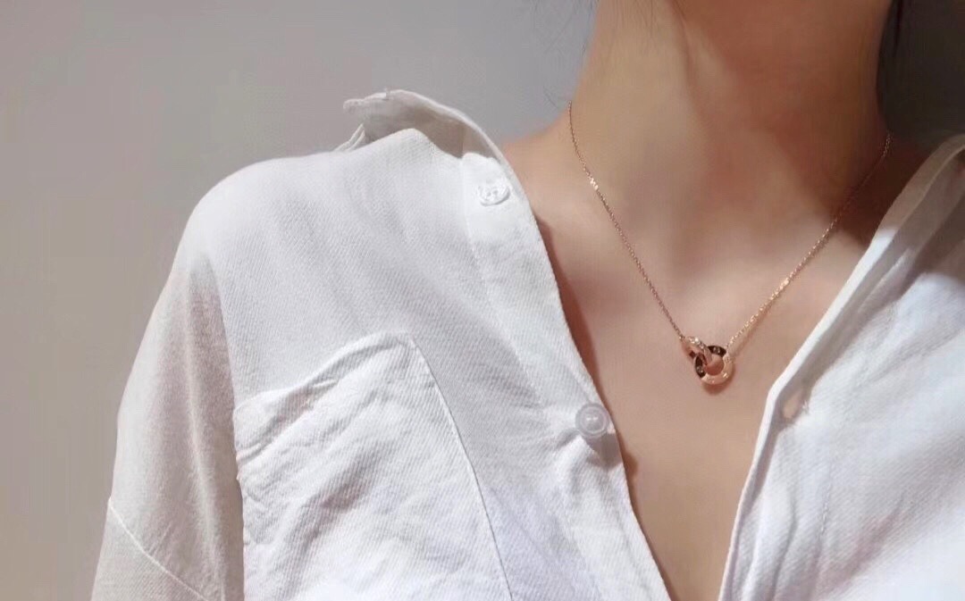 Cartier double ring diamond necklace