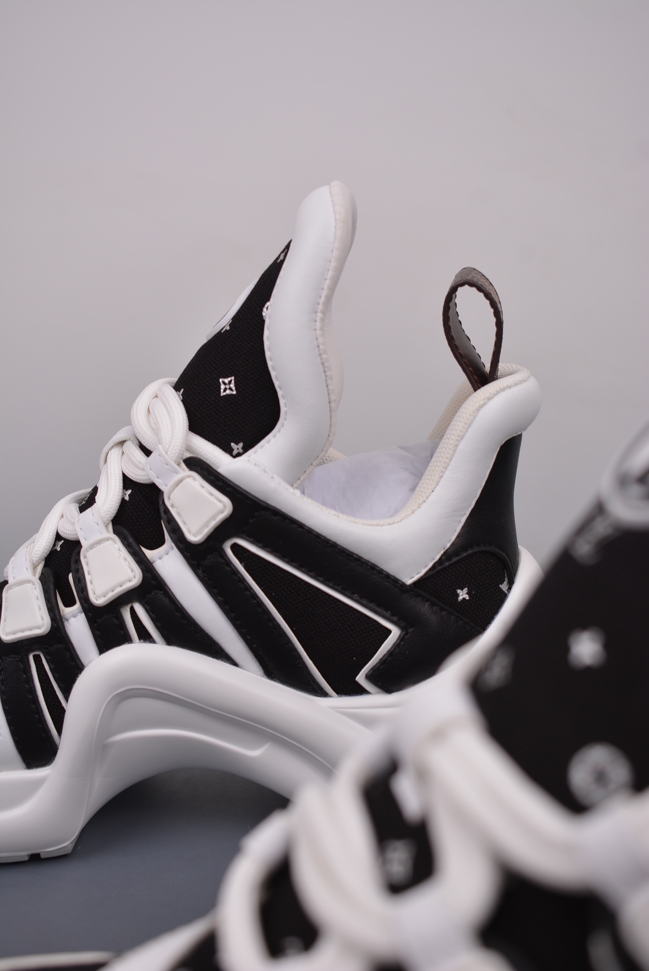Louis Vuitton Archlight Sneakers black and white print 1ACL1A
