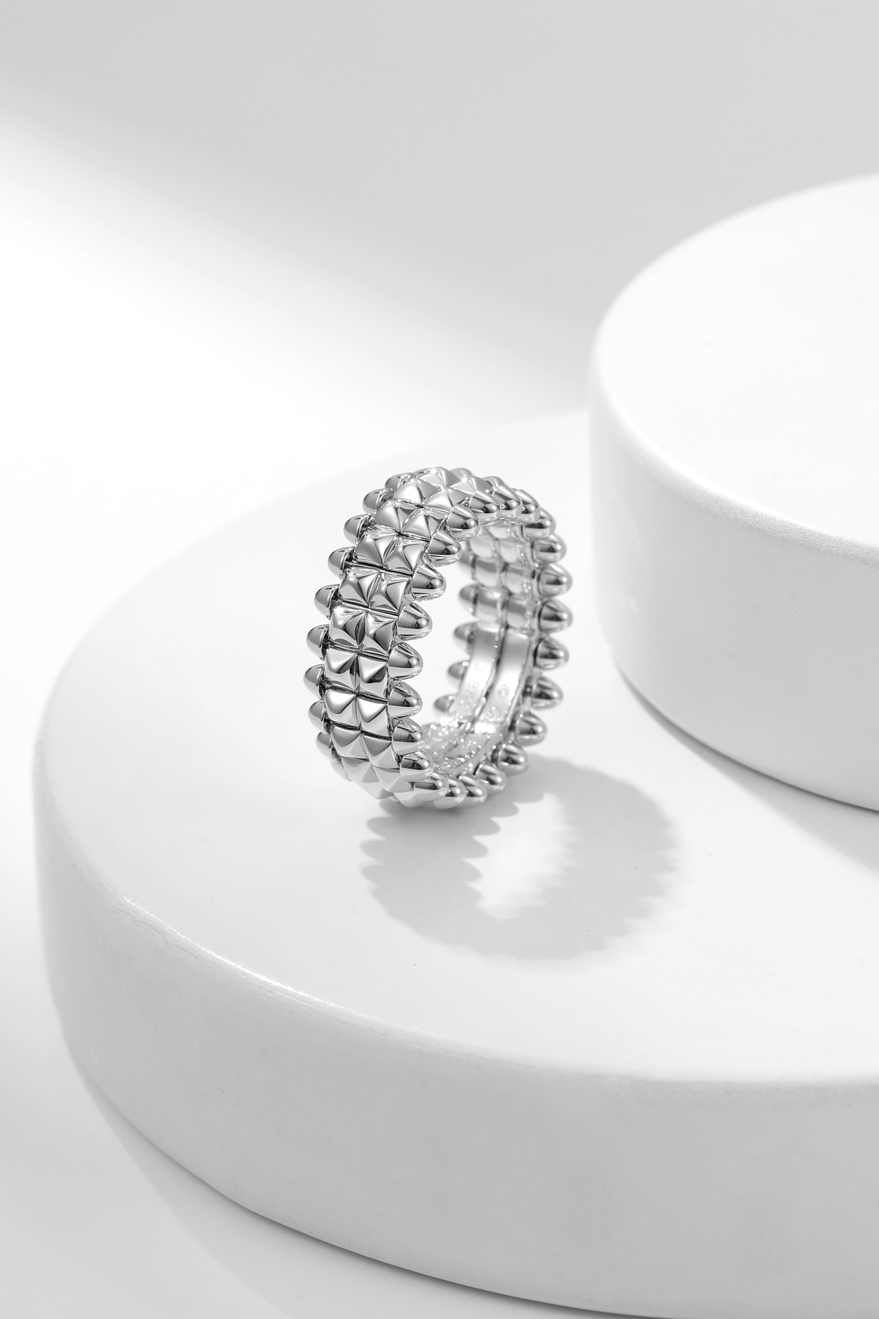 Cartier New Rivet Ring