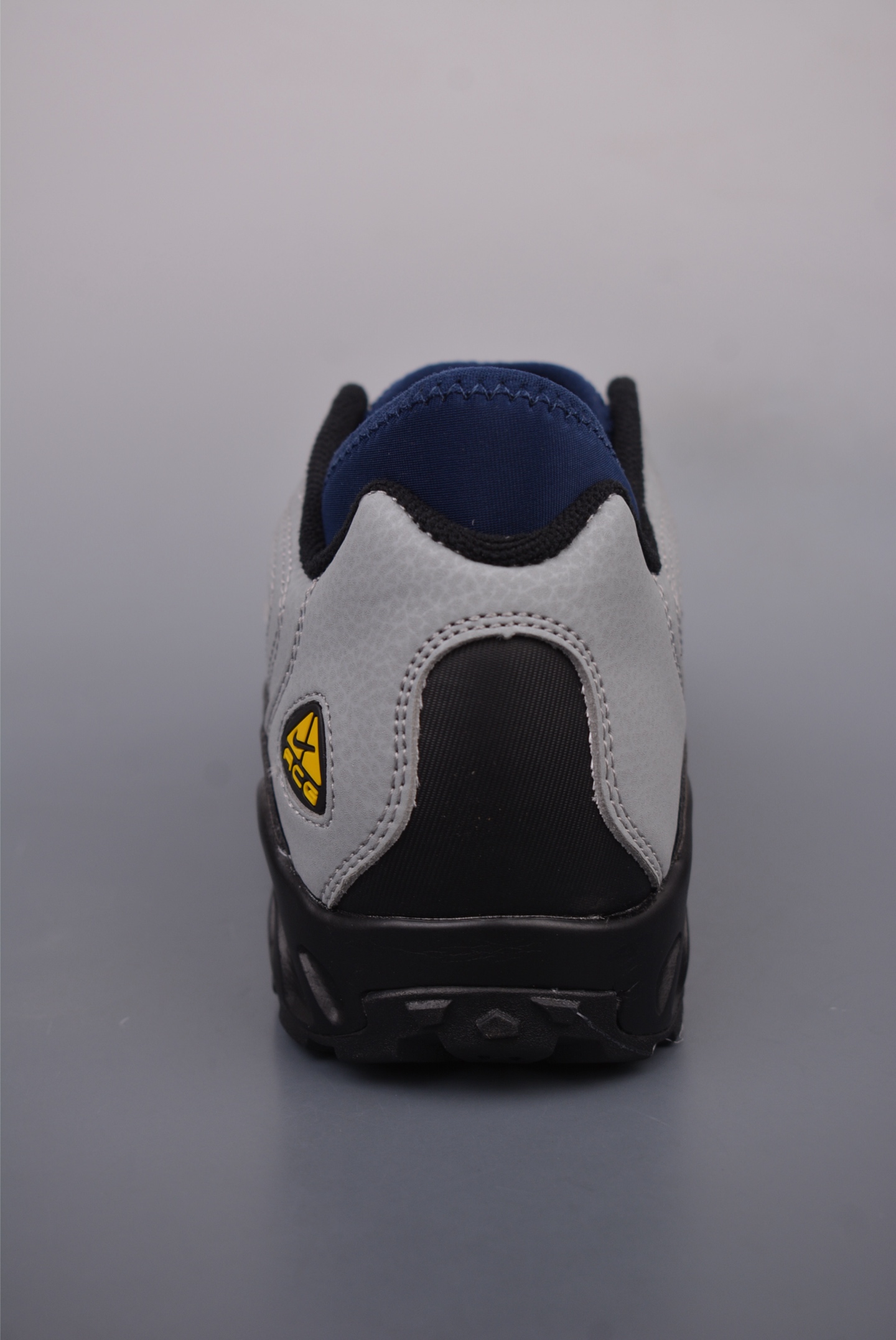 Nike ACG Air Exploraid Dark Blue  FJ1920-111