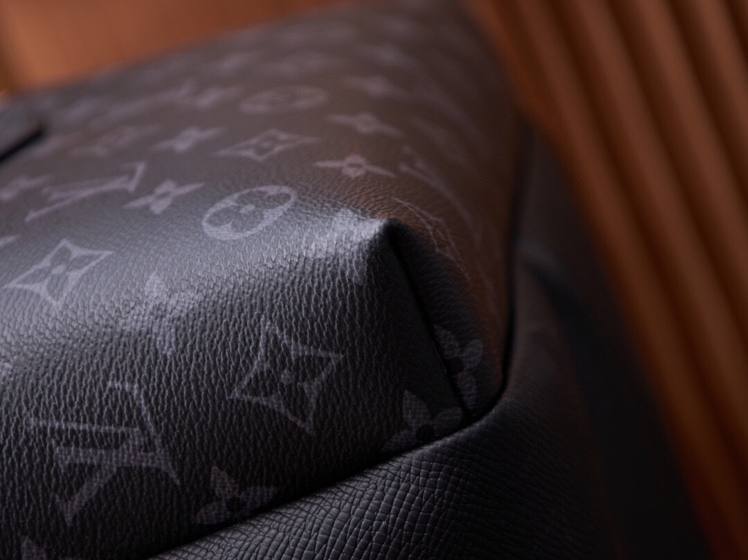 Louis Vuitton DISCOVERY Backpack M30230