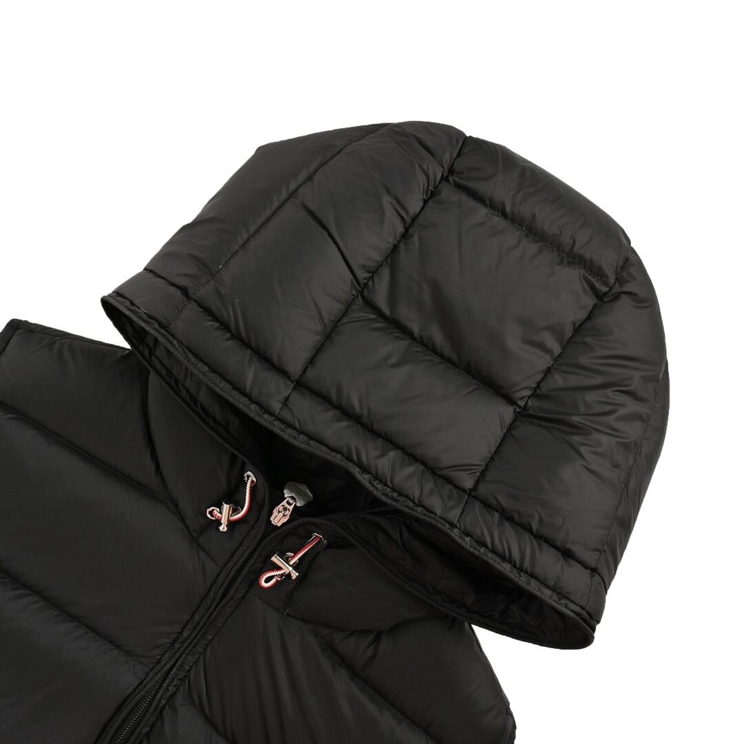 Moncler Vanoise down hooded vest