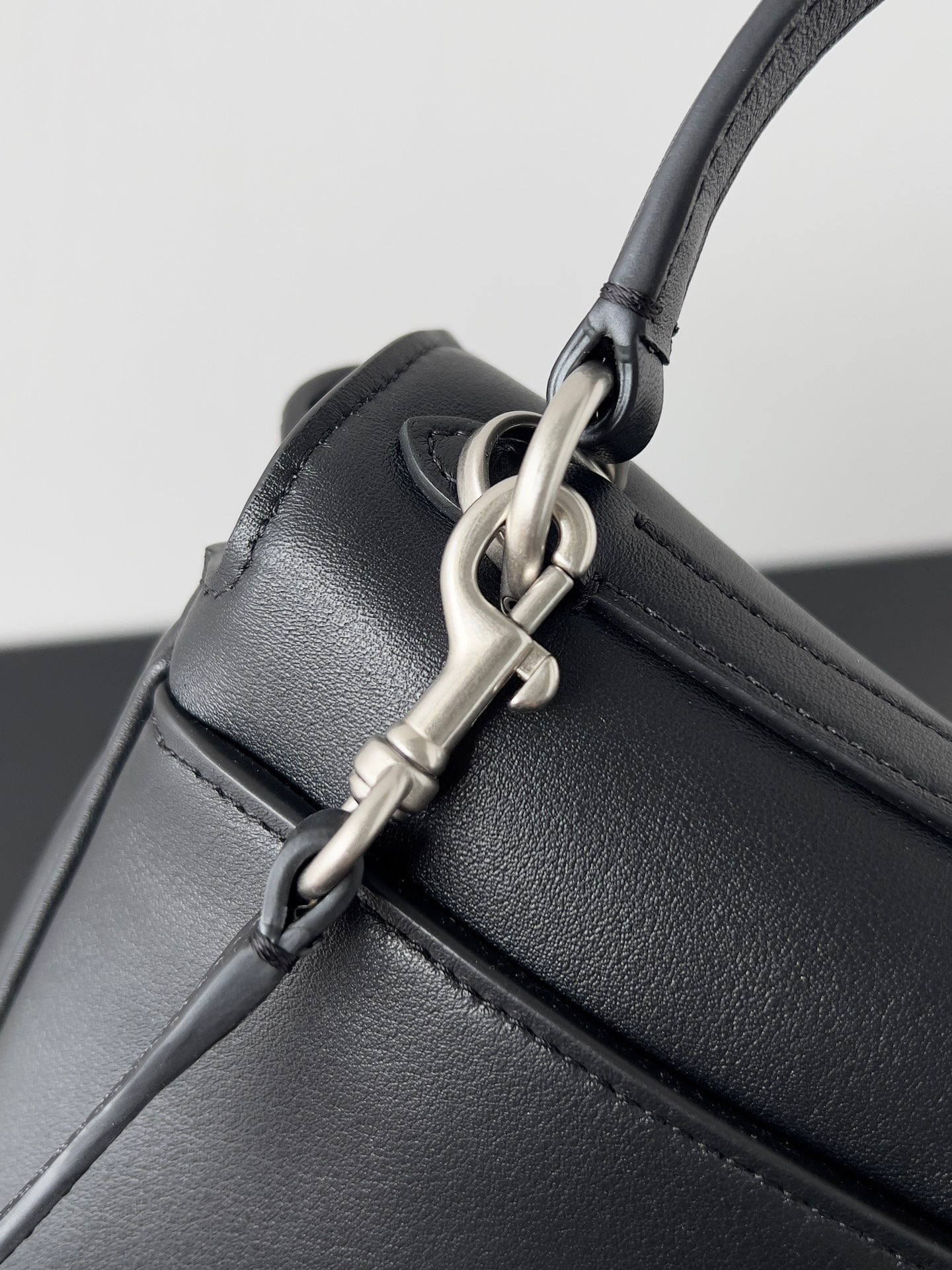 Balenciaga rodeo mini bag