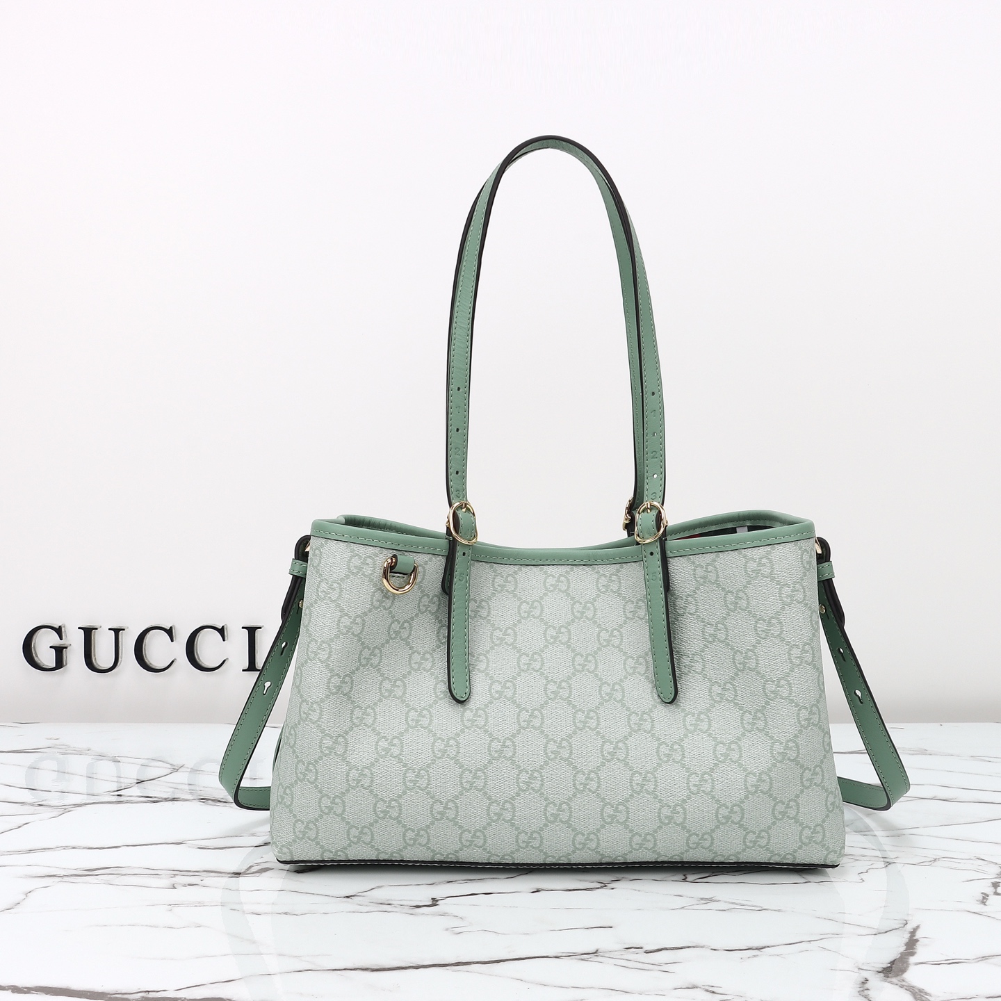 Gucci GG Emblem medium tote bag ‎815214 FAD6L 8458