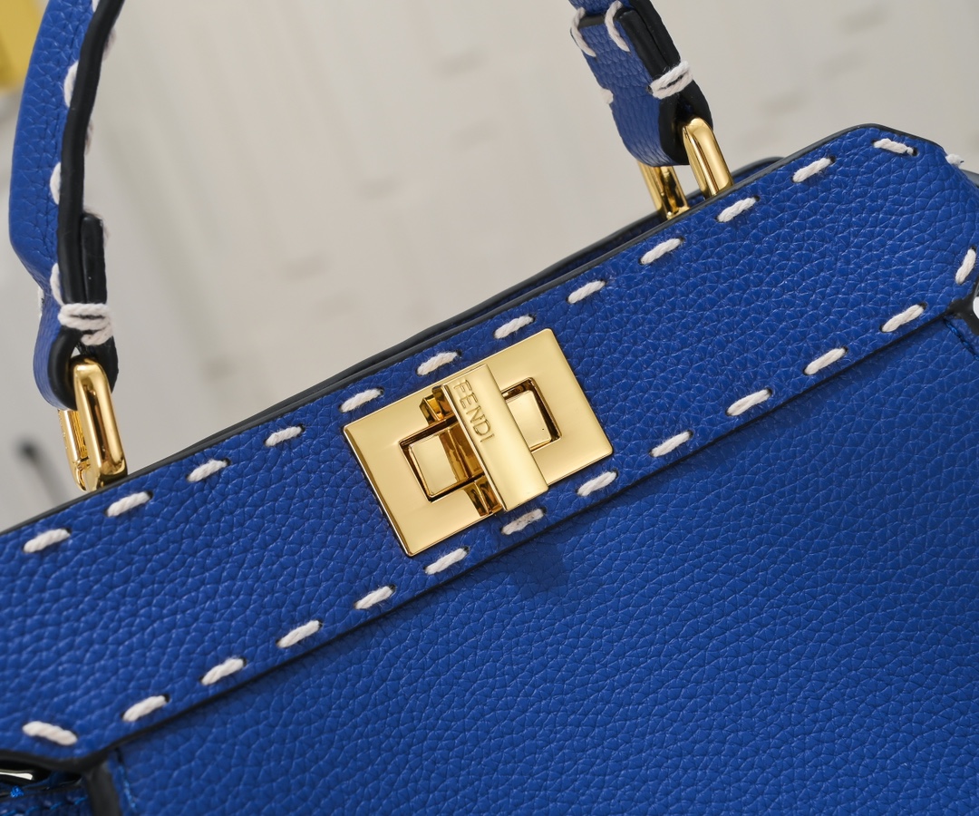 FENDI ekaboo ISeeU medium handbag 3309