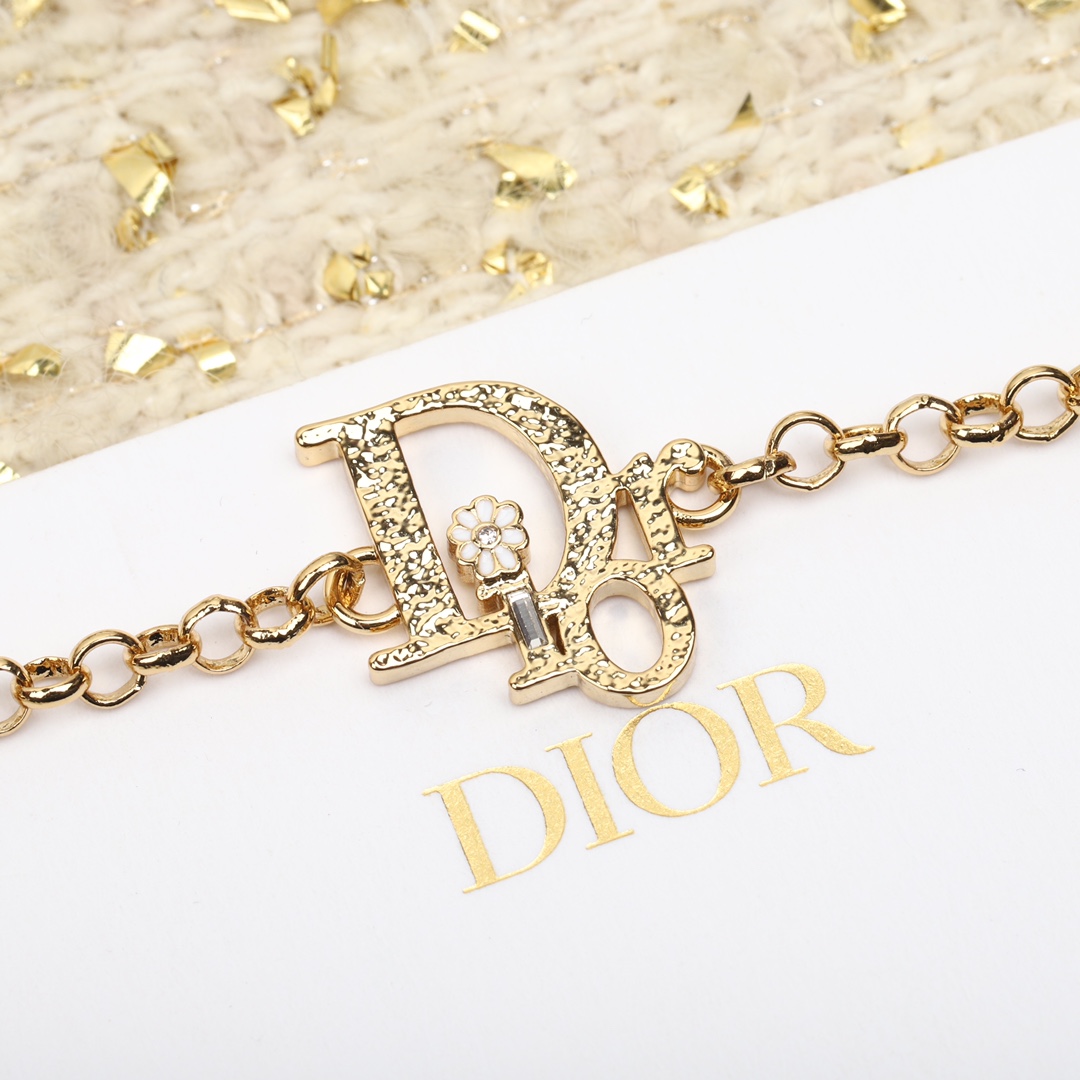 Dior small flower bracelet