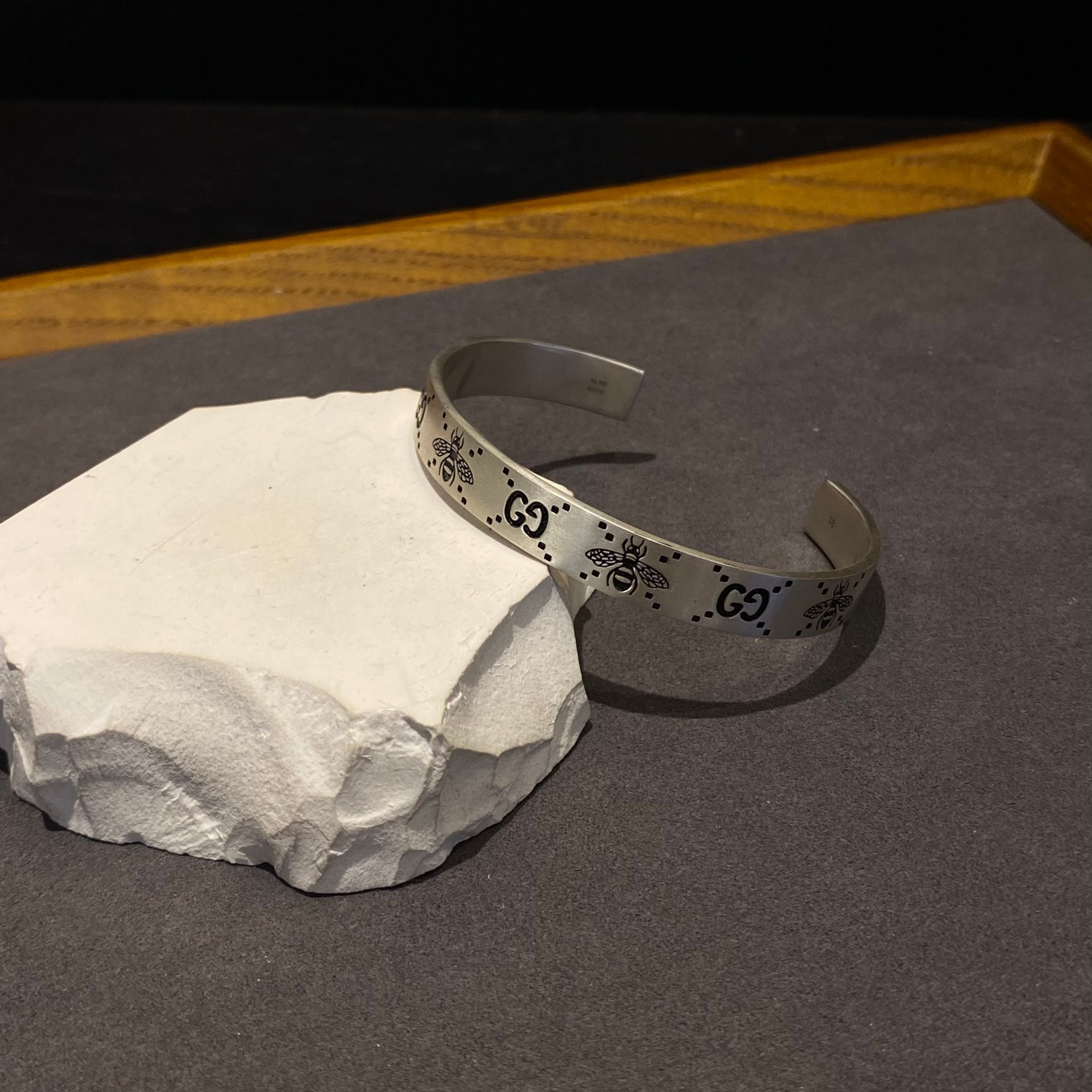 Gucci Bee Engraved Bracelet