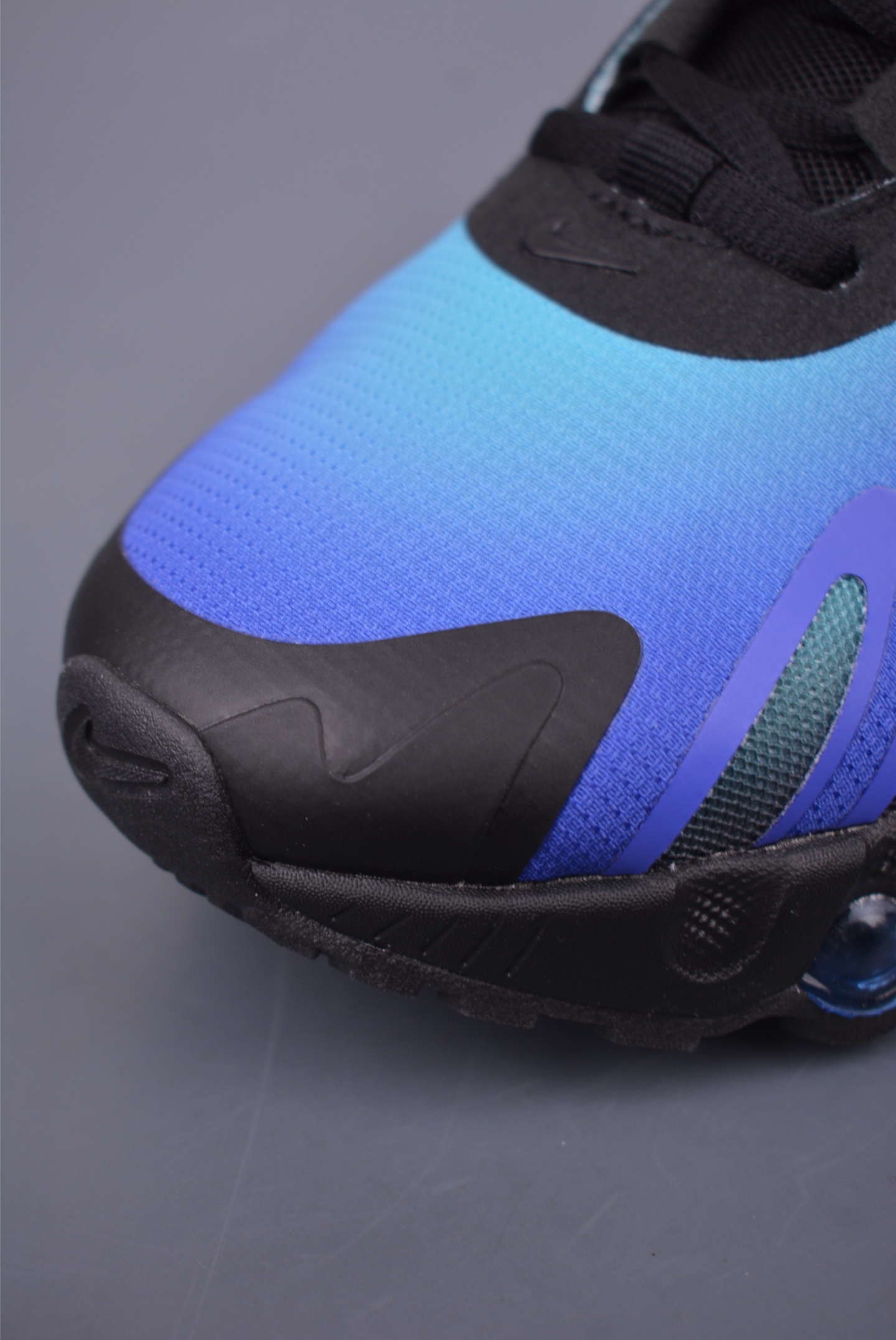 Nike Air Max DN8 running shoes royal blue black FQ7860-019