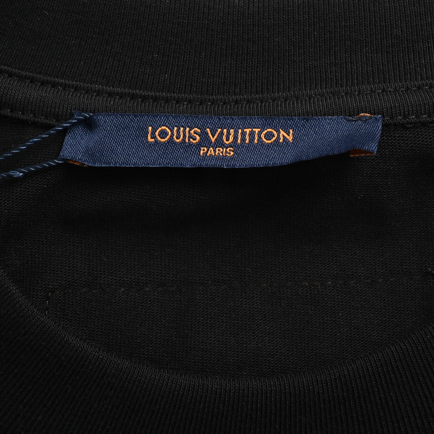 Louis Vuitton 25ss chest embossed lettering long-sleeved T-shirt