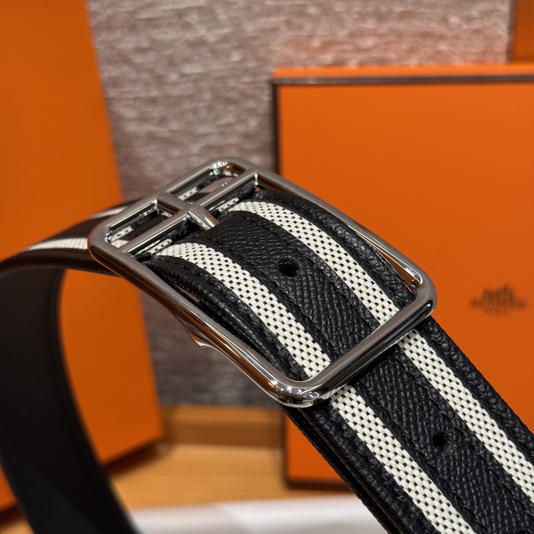 Hermès Half Cod Riviera double-faced leather belt, 3.8cm wide
